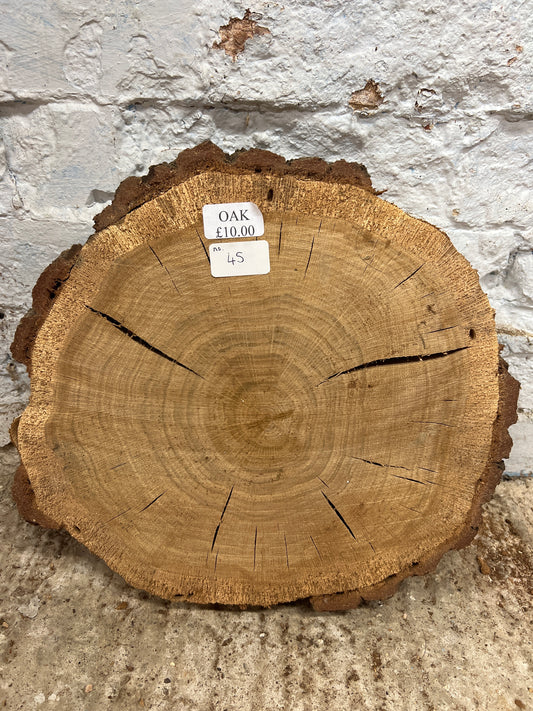 Oak No 45 - 330x300x50mm Sawn