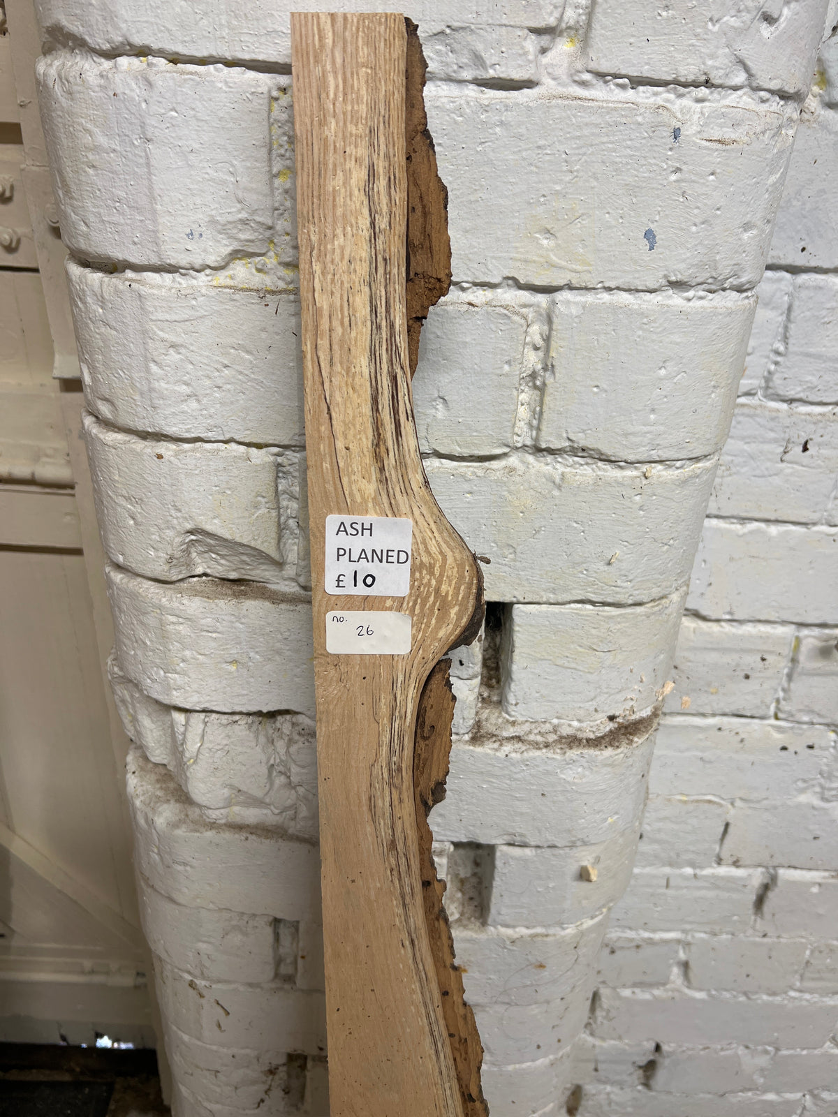 Ash No 26 - 1165x40-110x40mm Planed