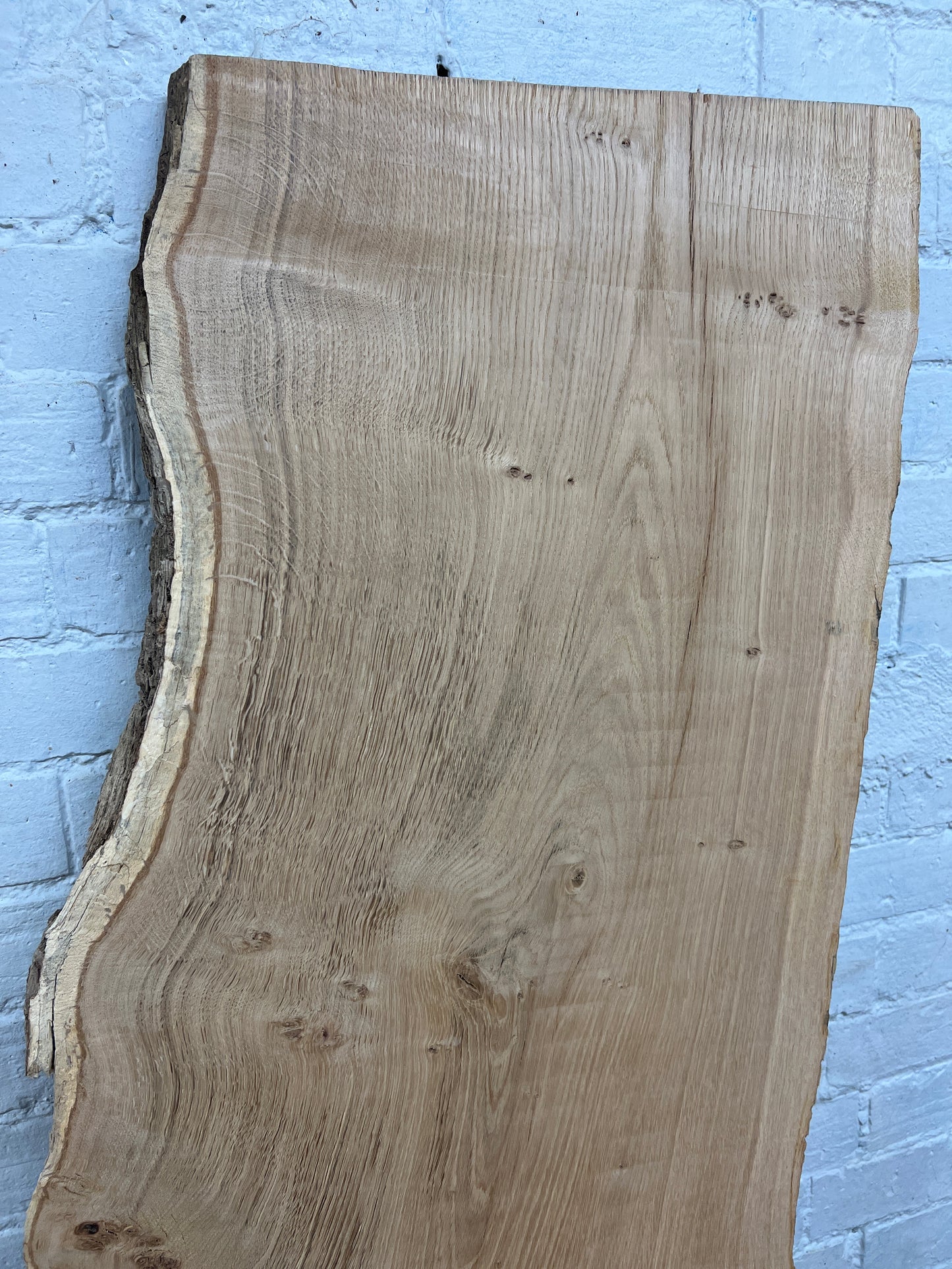 Aged Pippy Oak No 19 - 1640x470-560x27mm Planed