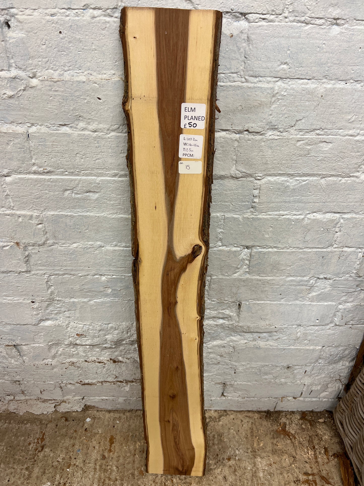 Elm No 15 - 1072x140-150x25mm Planed