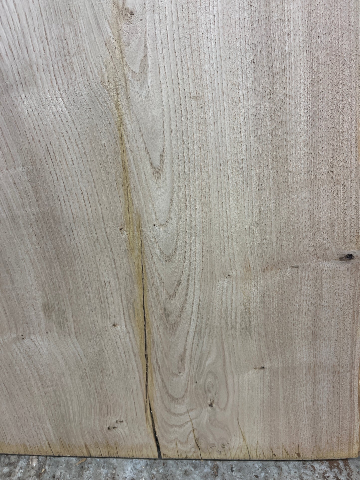 Chestnut No 66- 710x580-770x40mm Planed