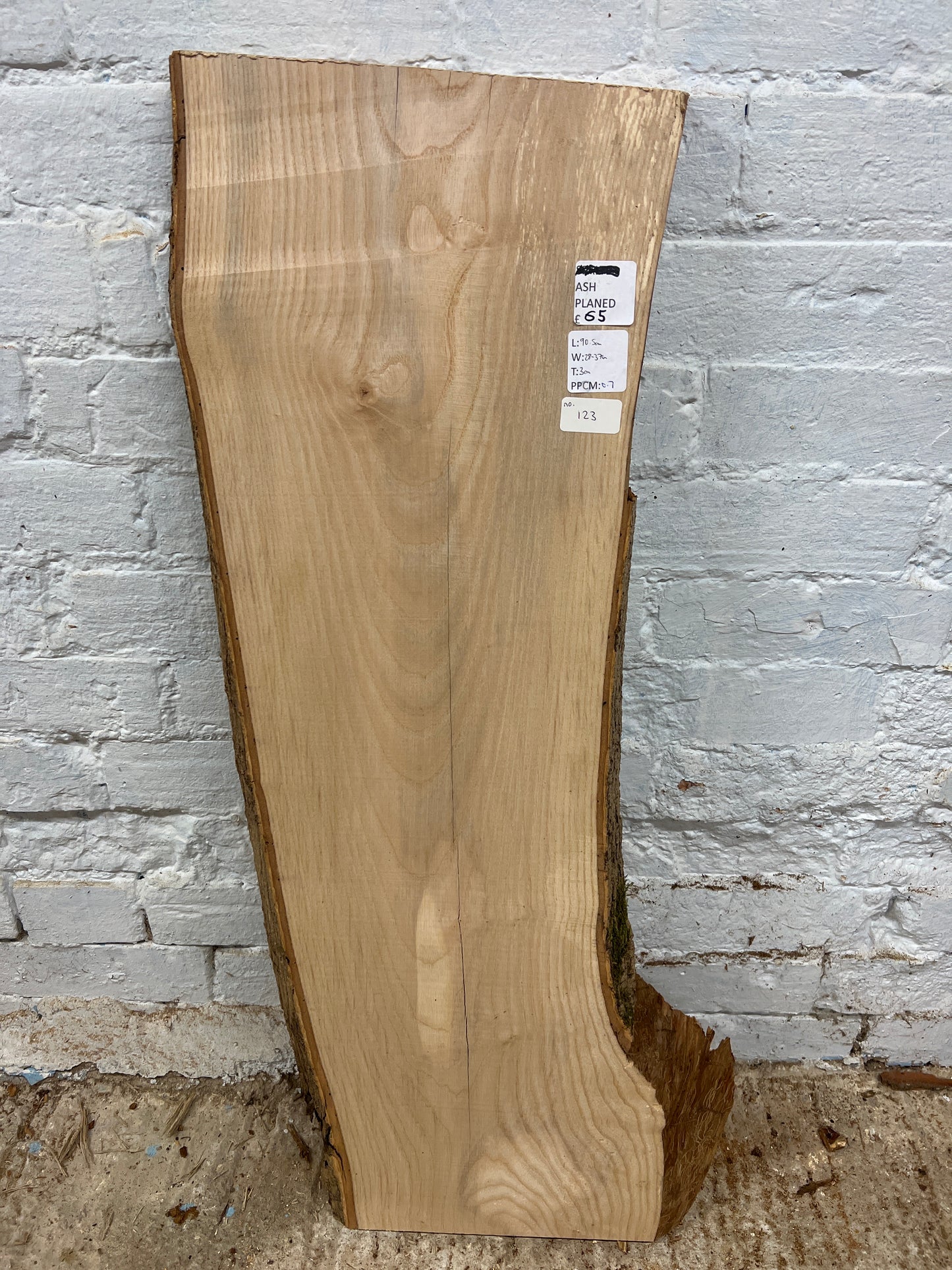 Ash No 123 - 905x280-370x30mm Planed