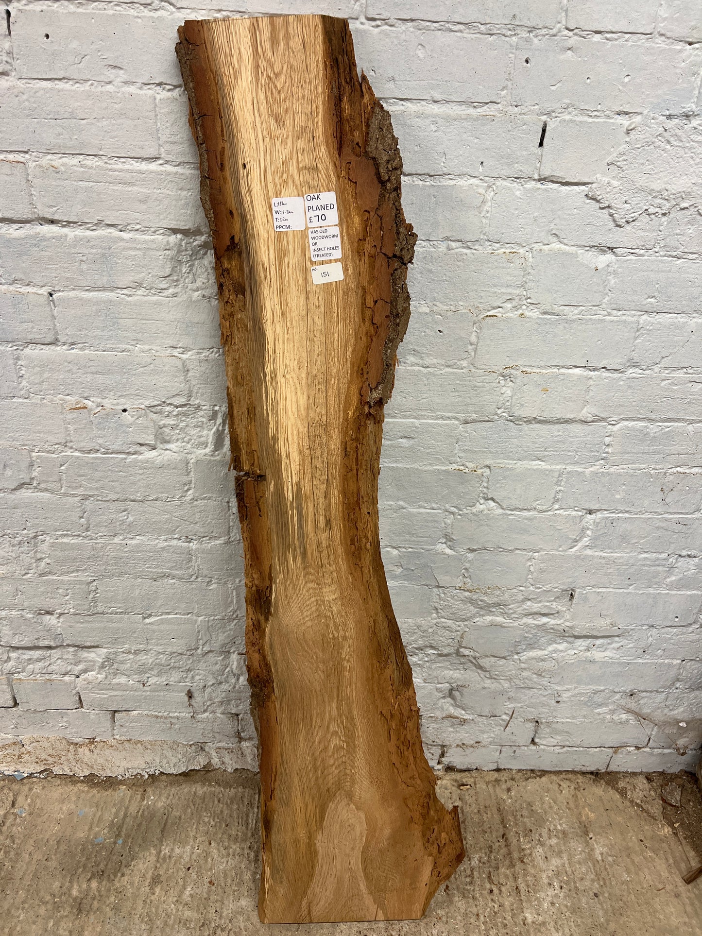 Oak No 151 - 1330x190-340x32mm Planed