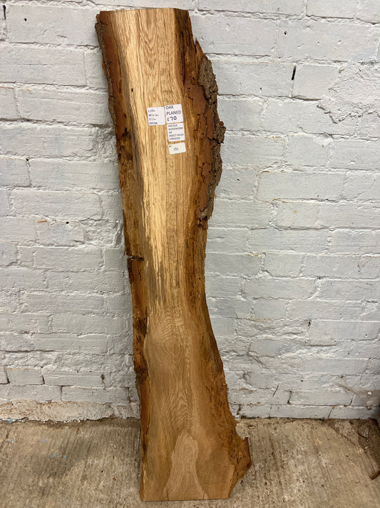 Oak No 151 - 1330x190-340x32mm Planed