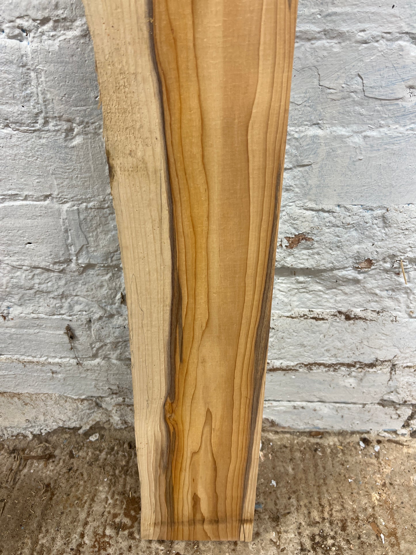 Yew No 191 - 1140x130-140x20mm Planed