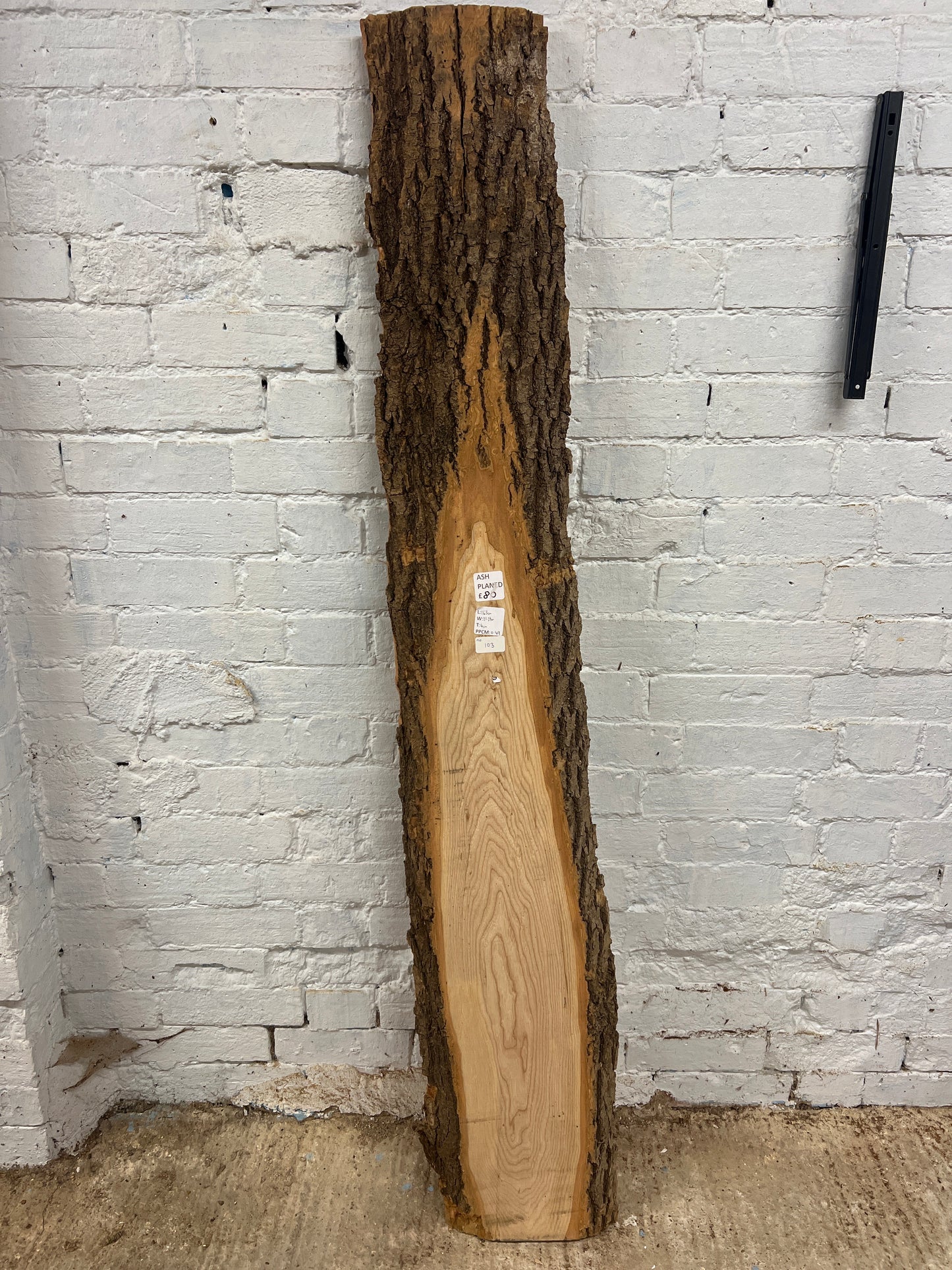 Ash No 103 - 1630x210-290x40mm Planed