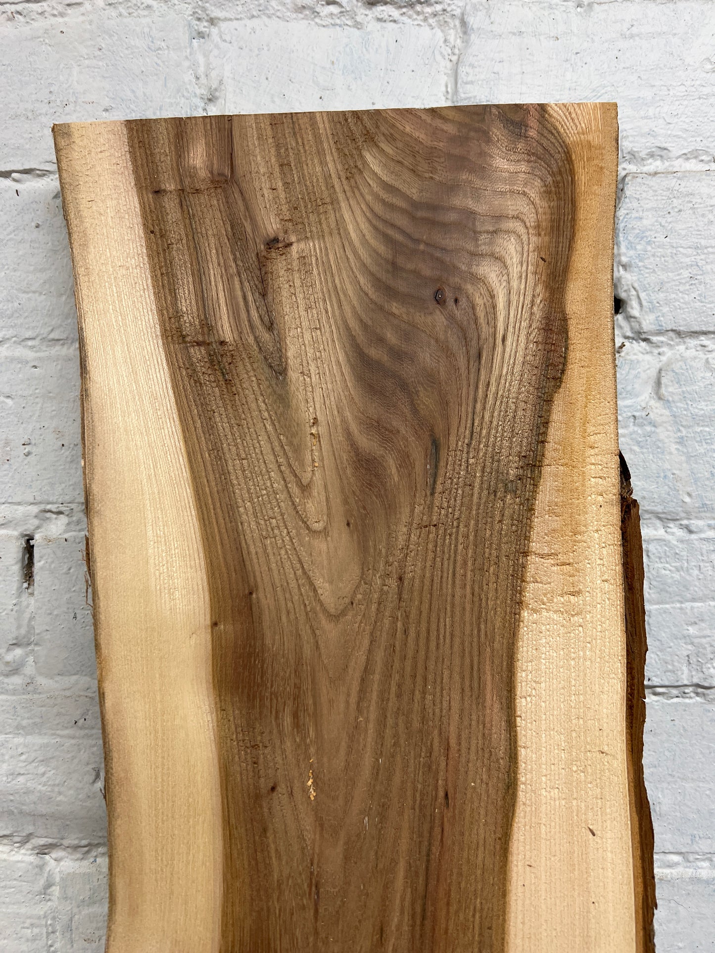 Elm No 170 - 1736x190-240x33mm Planed