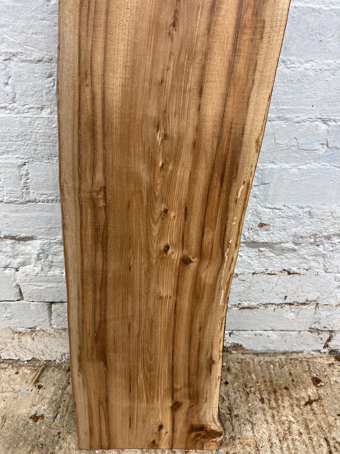 Elm No 20 - 1300x180-320x30mm Planed