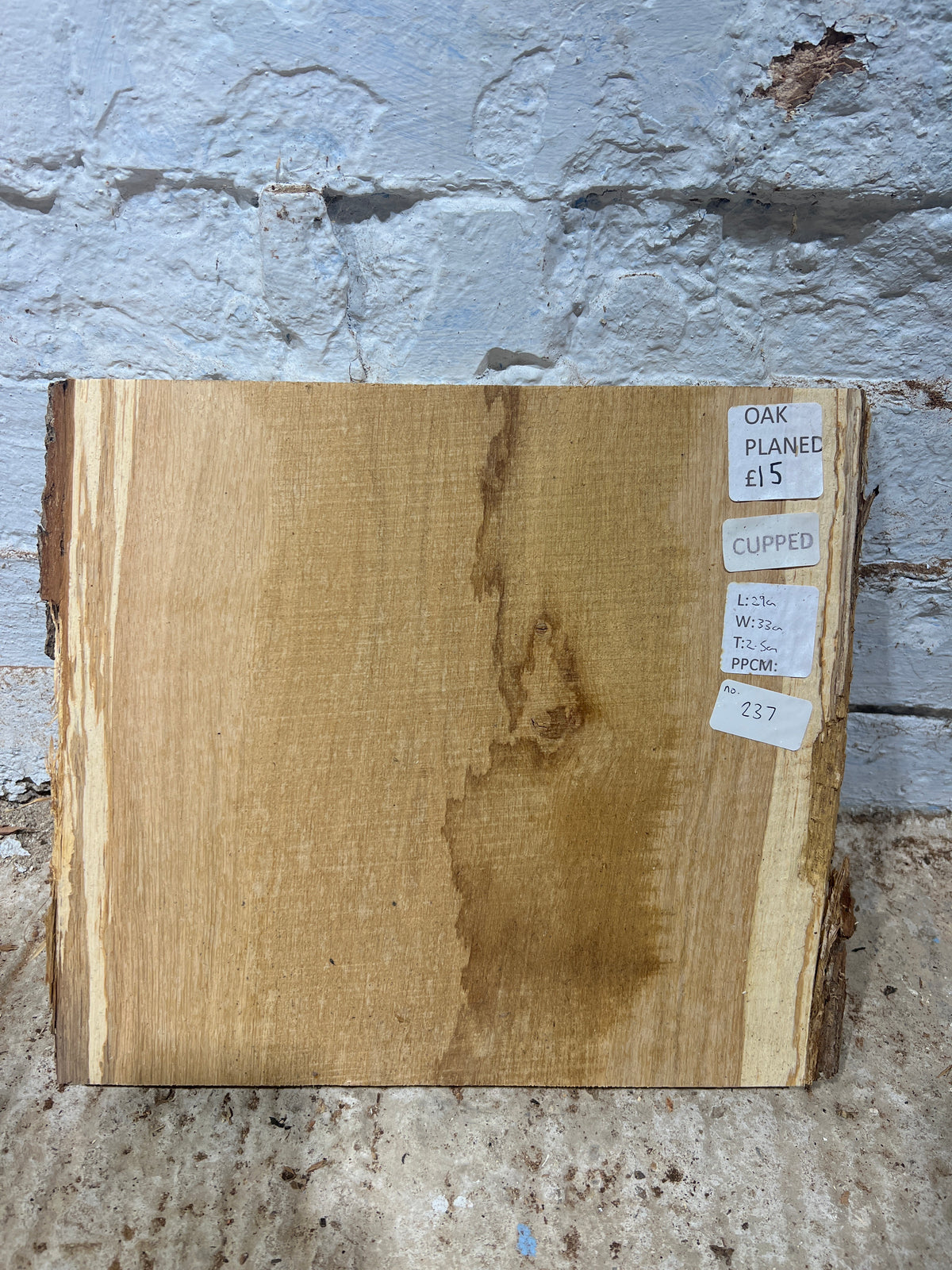 Oak No 237 - 290x330x25mm Planed