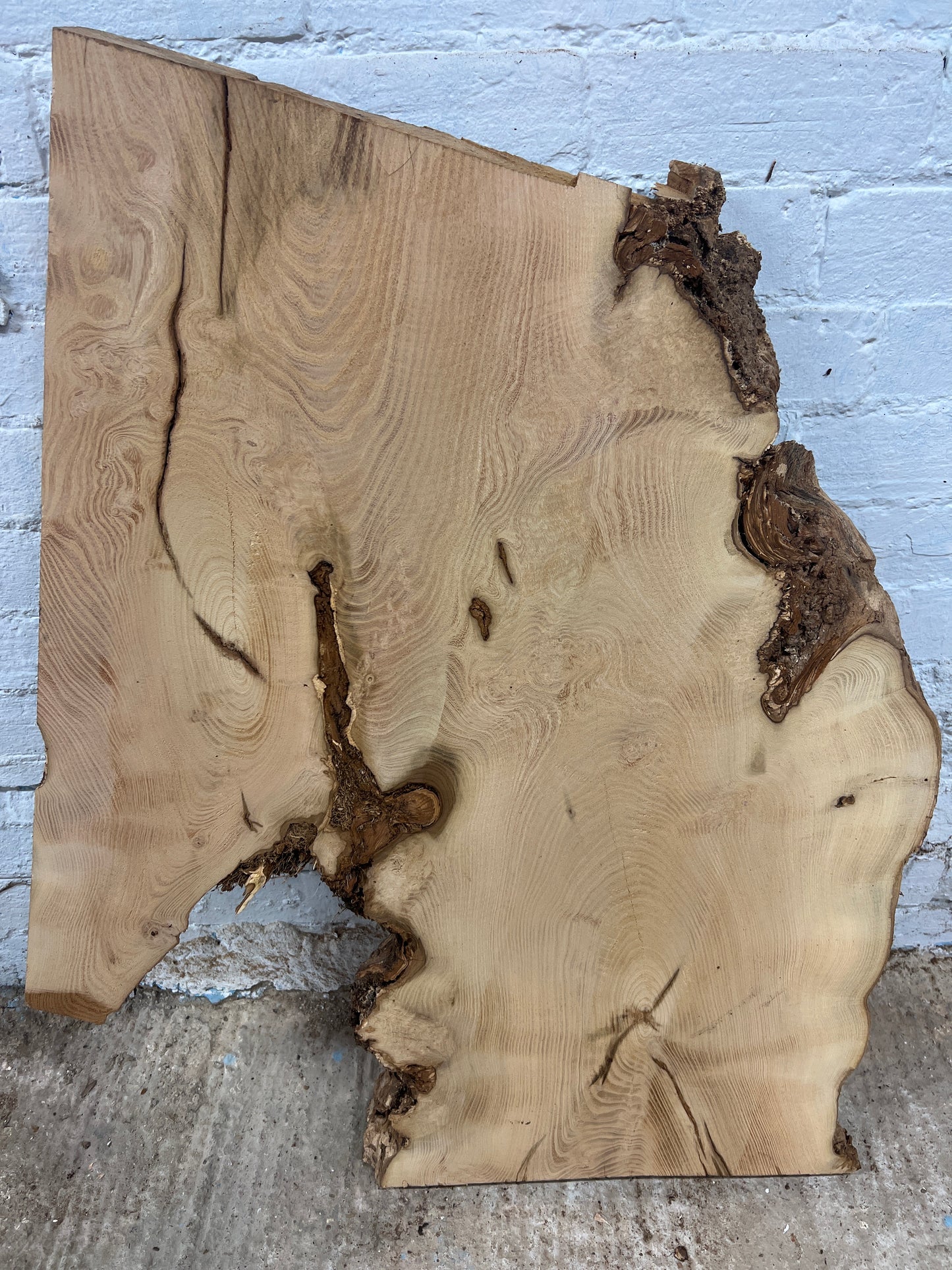 Chestnut No 130 - 810x400-650x65mm Planed