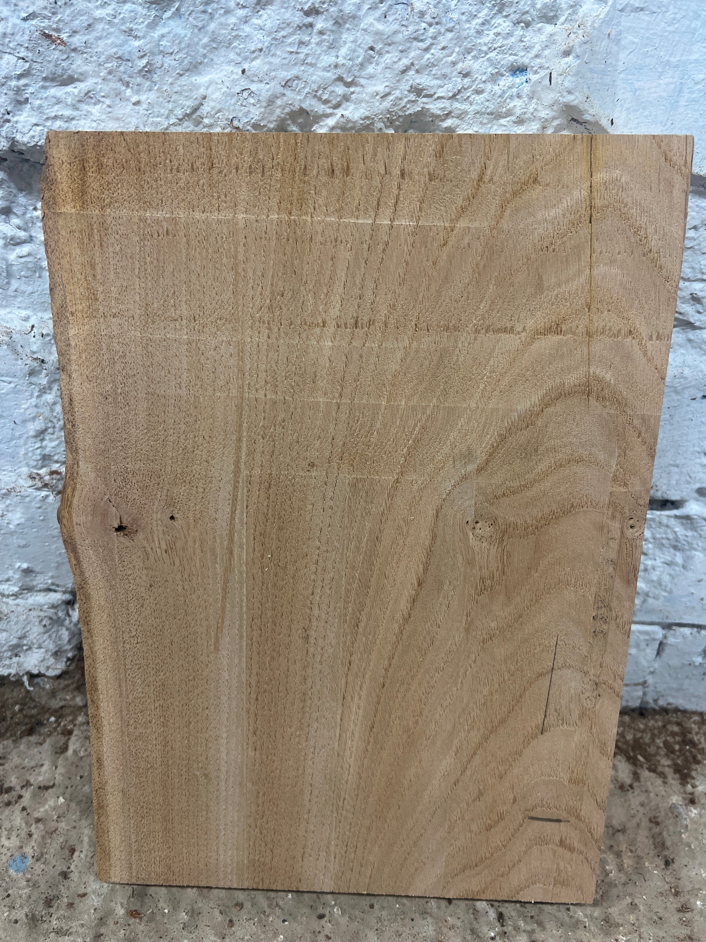 Chestnut No 29 - 348x240-250x38mm Planed