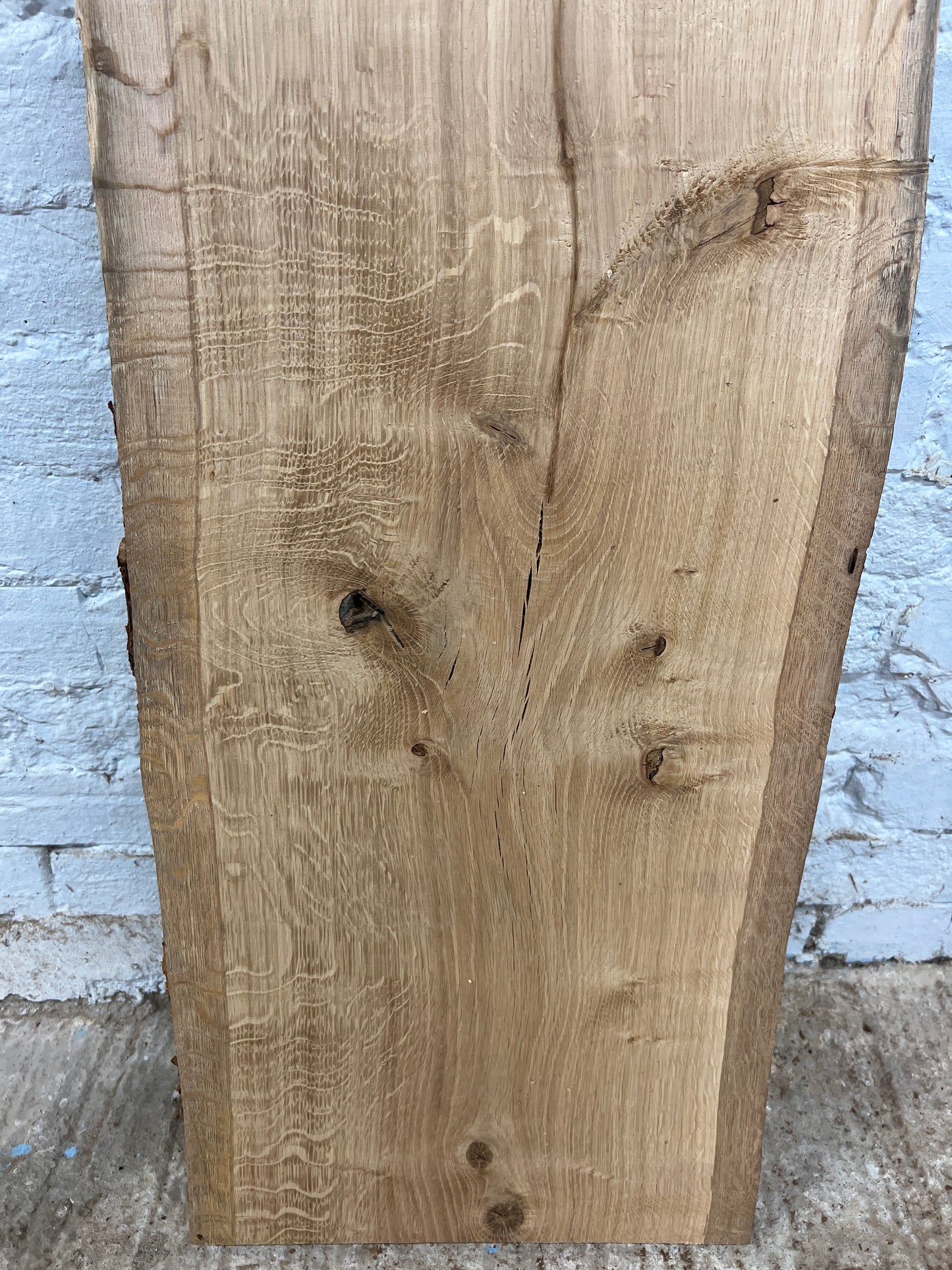 Oak No 85 - 1086x350-400x28mm Planed