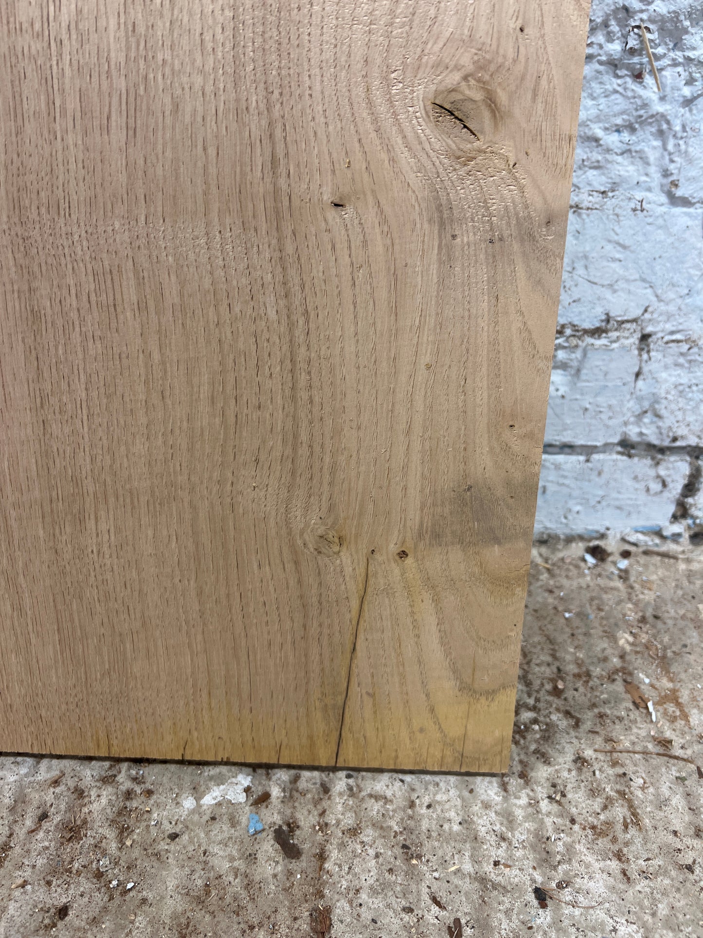 Chestnut No 177 - 985x310-350x44mm Planed