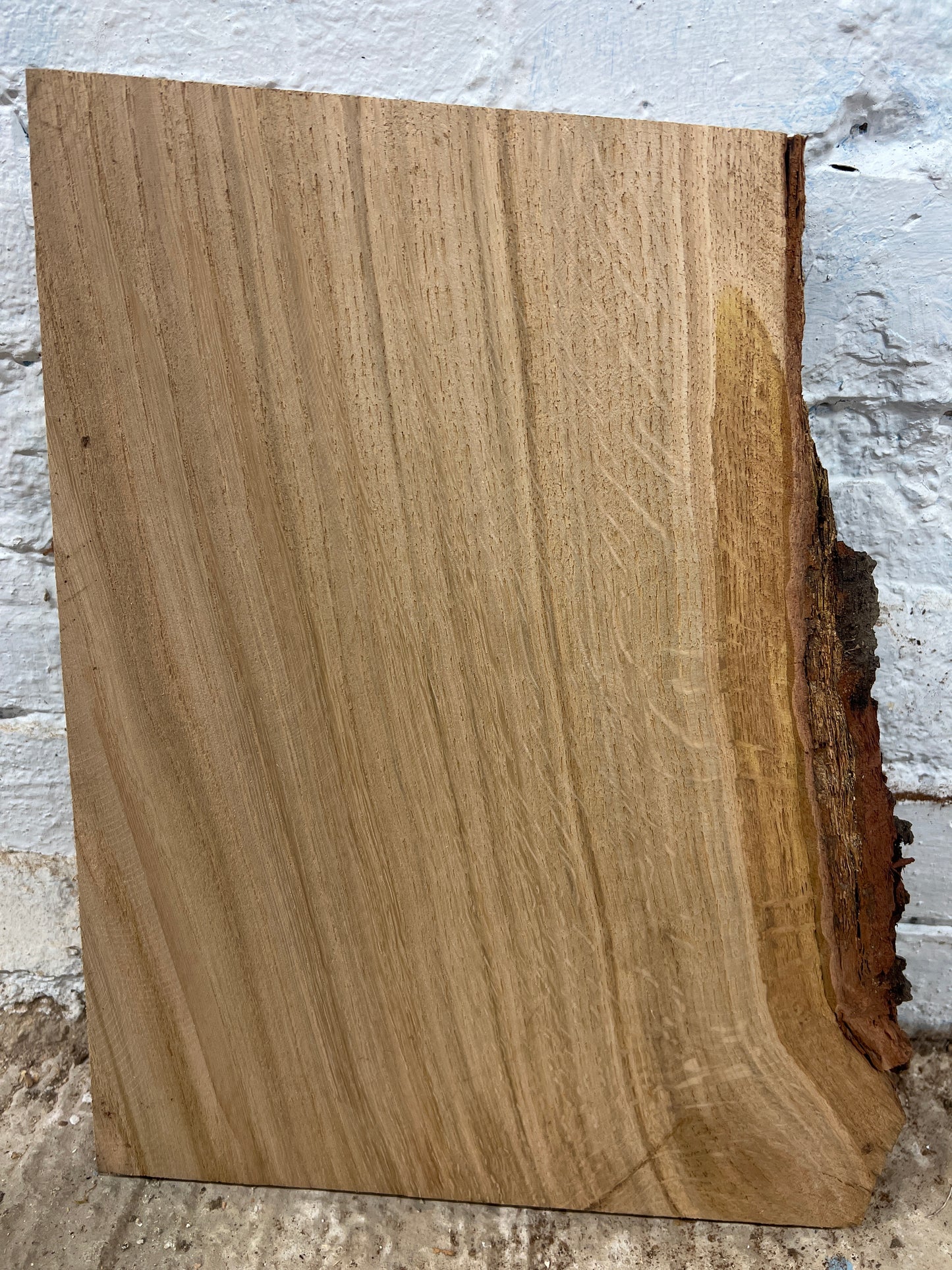 Oak No 21 - 410x225-330x39mm Planed