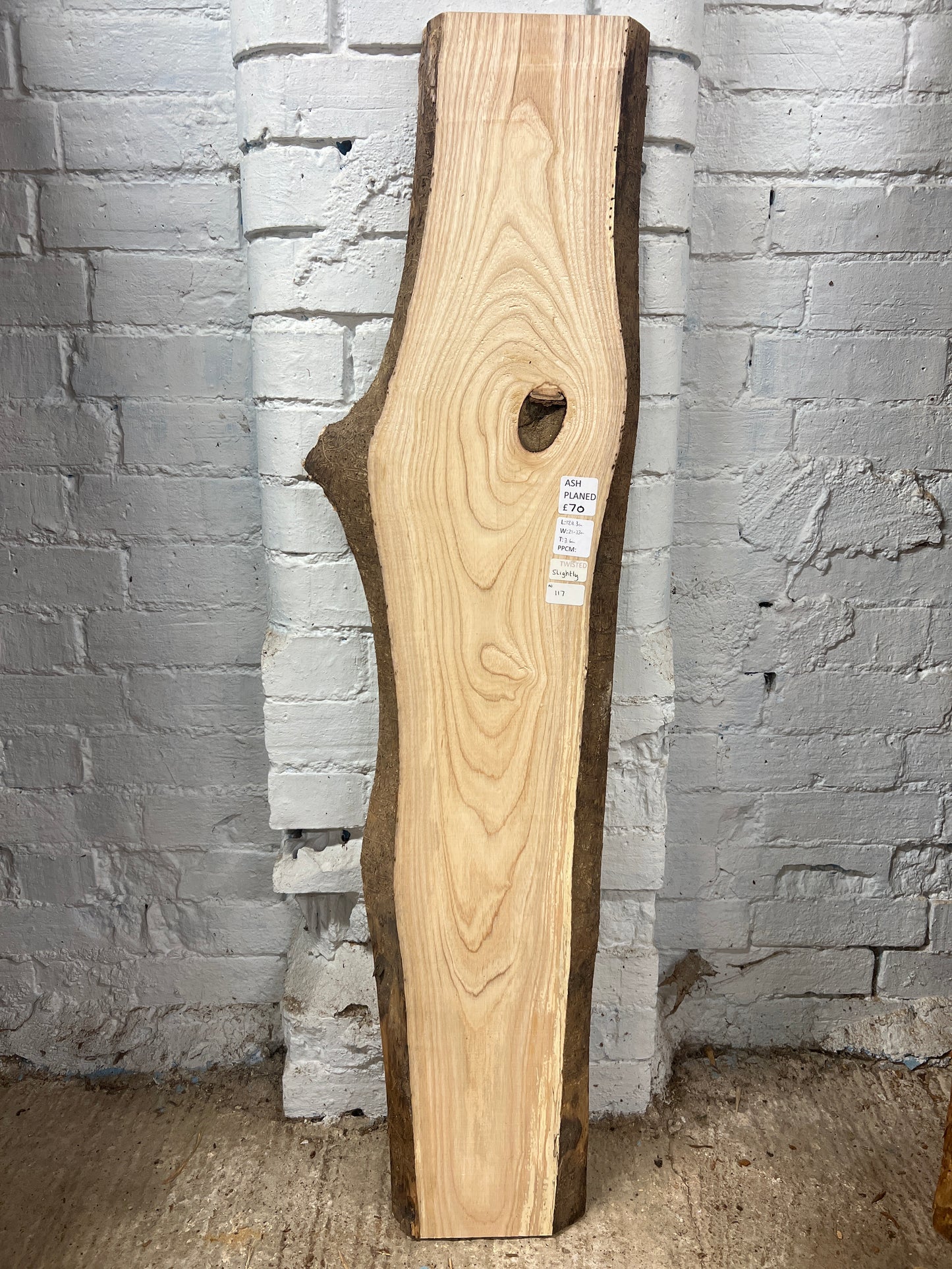 Ash No 117 - 1243x210-330x36mm Planed
