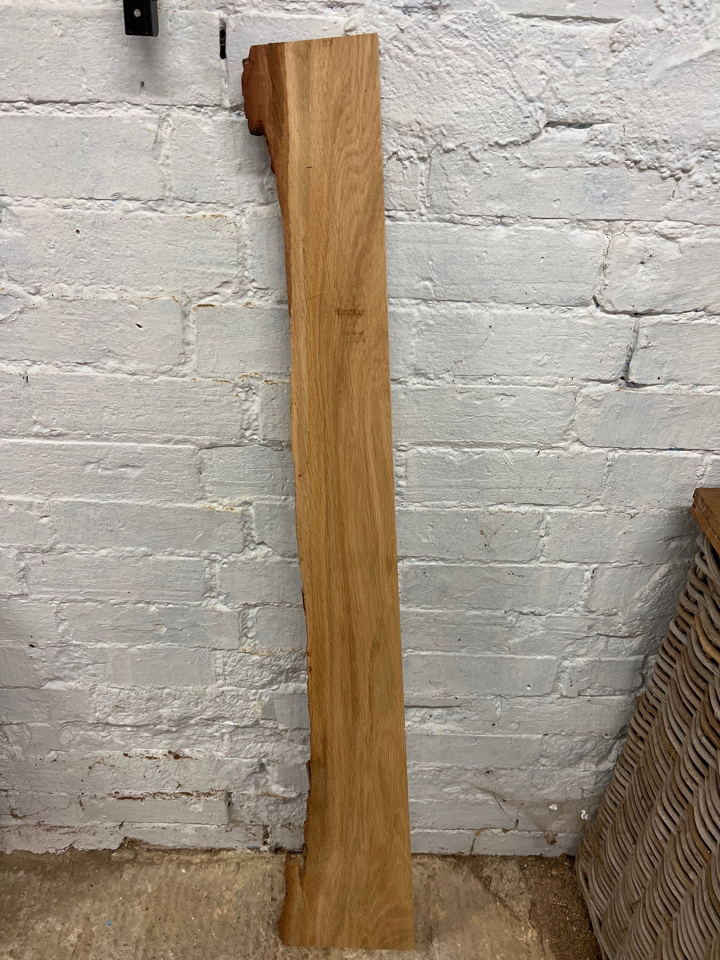 Oak No 137 - 1200x90-200x30mm Planed