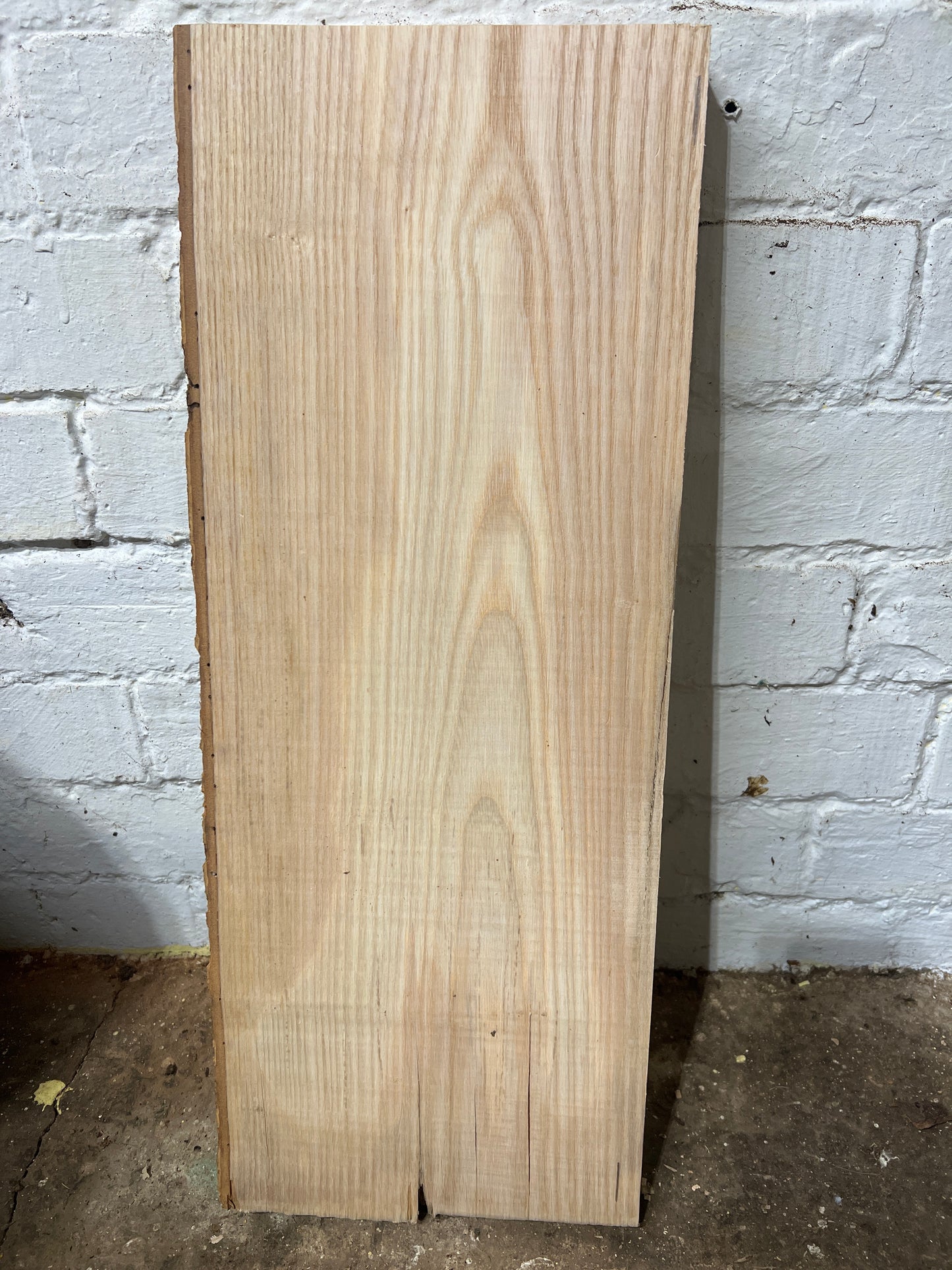 Ash No 75 - 570x210-220x37mm Planed