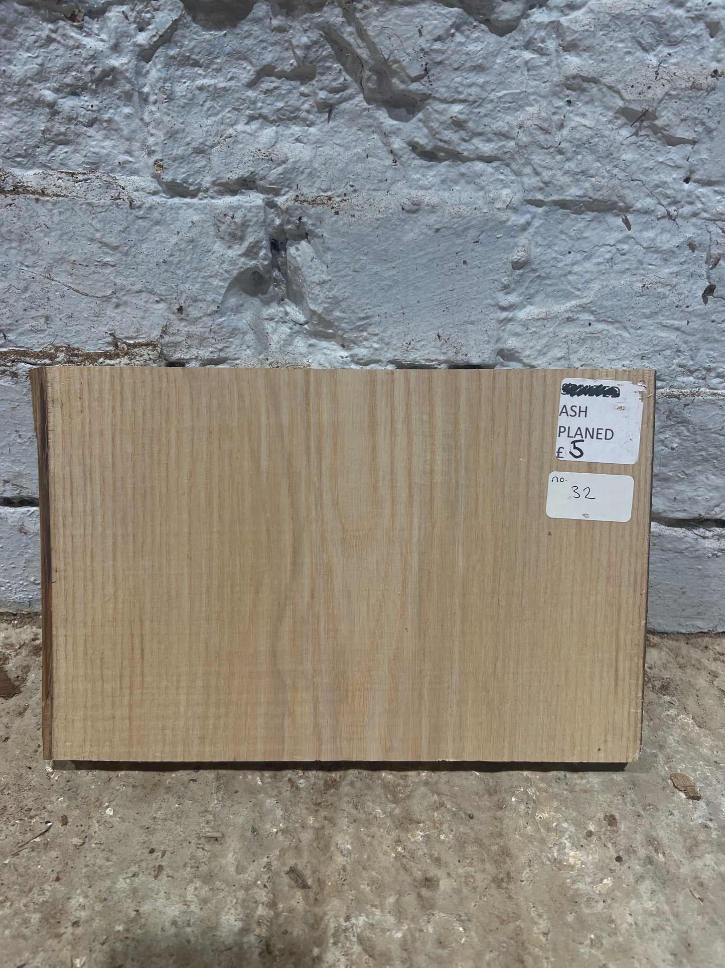 Ash No 32 - 180x300x34mm Planed