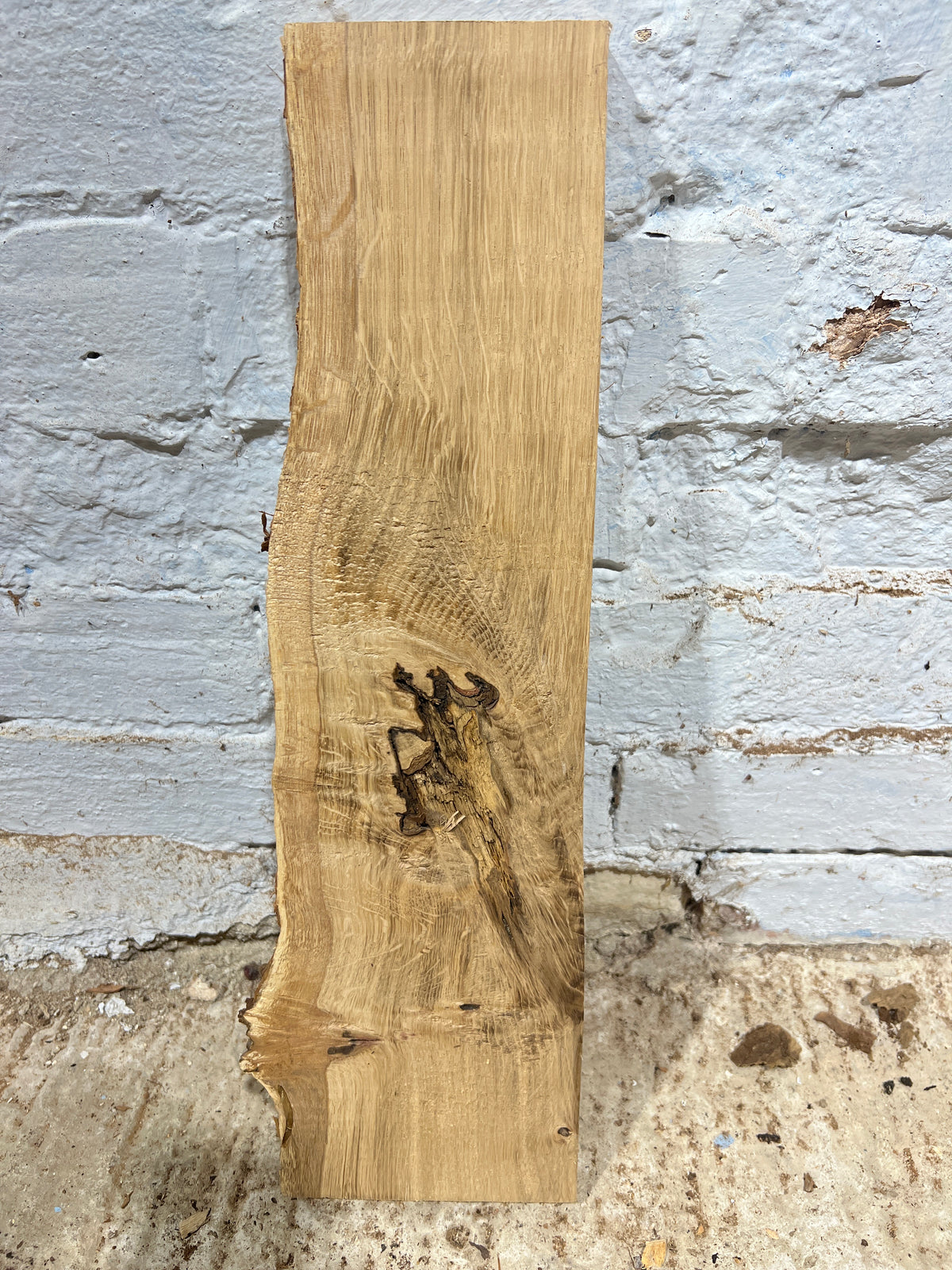 Oak No 36 - 480x100-150x25mm Planed