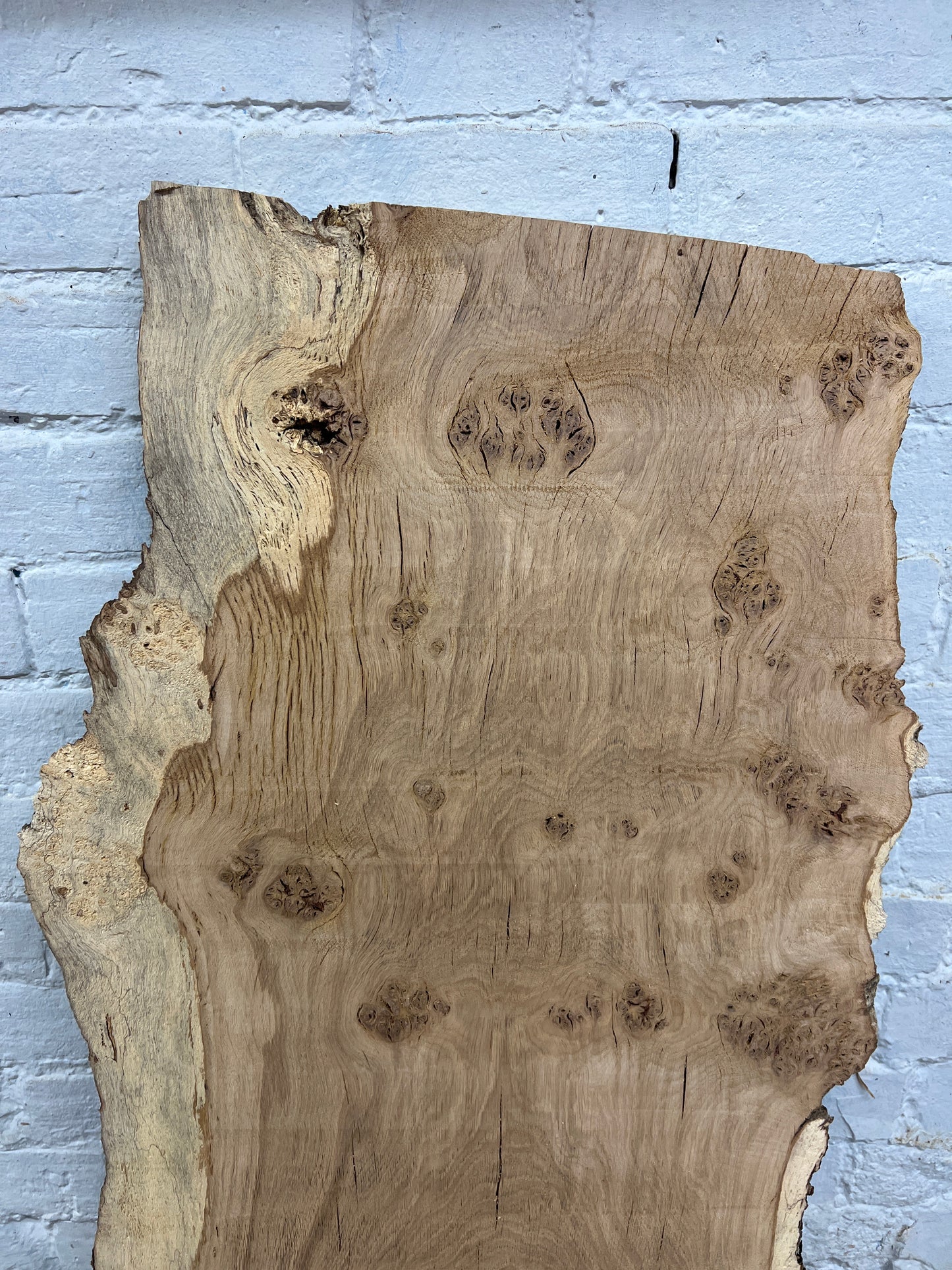 Aged Pippy Oak No 38 - 1150x400-640x33mm Planed
