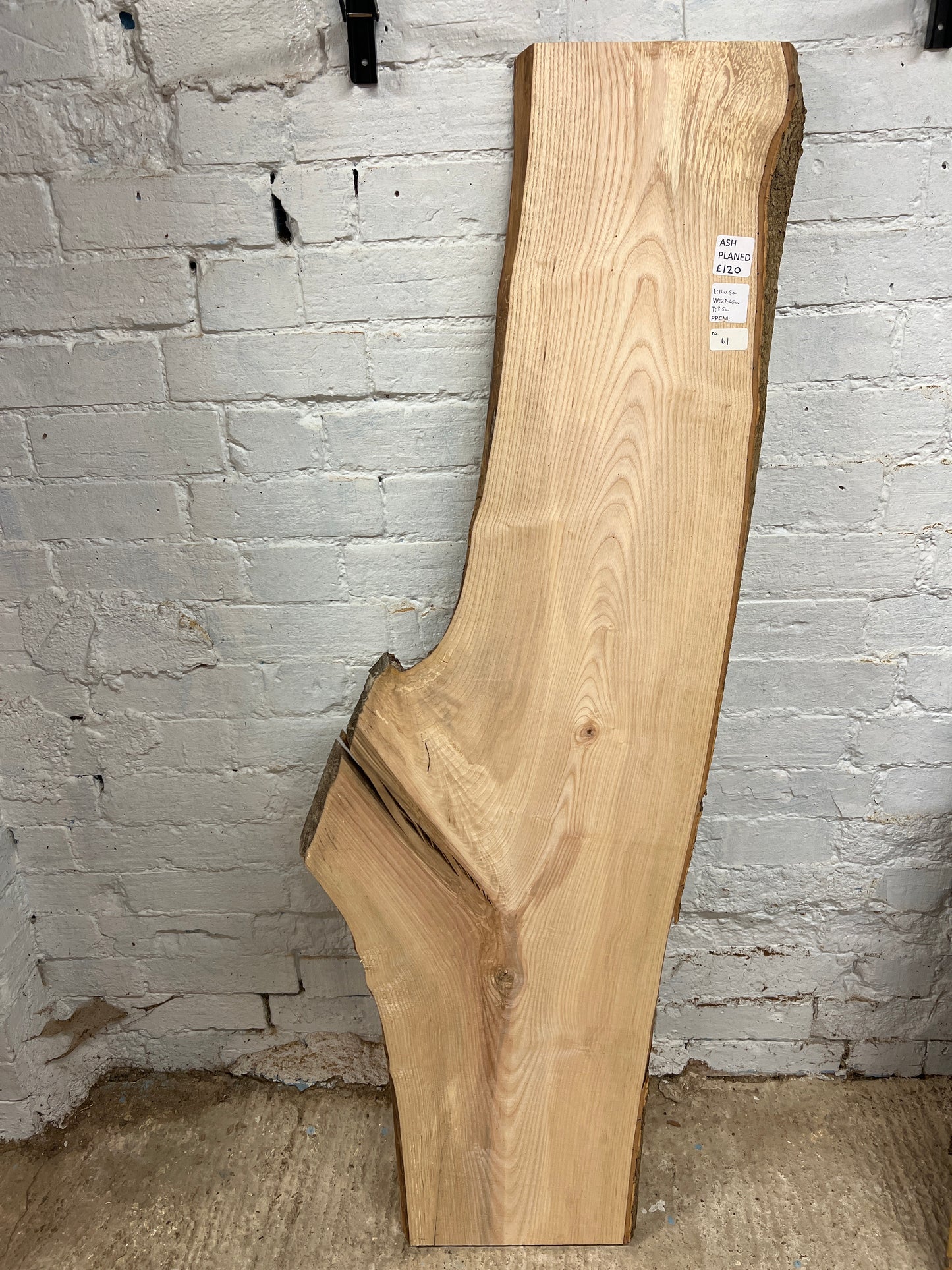 Ash No 61 - 1405x270-450x35mm Planed