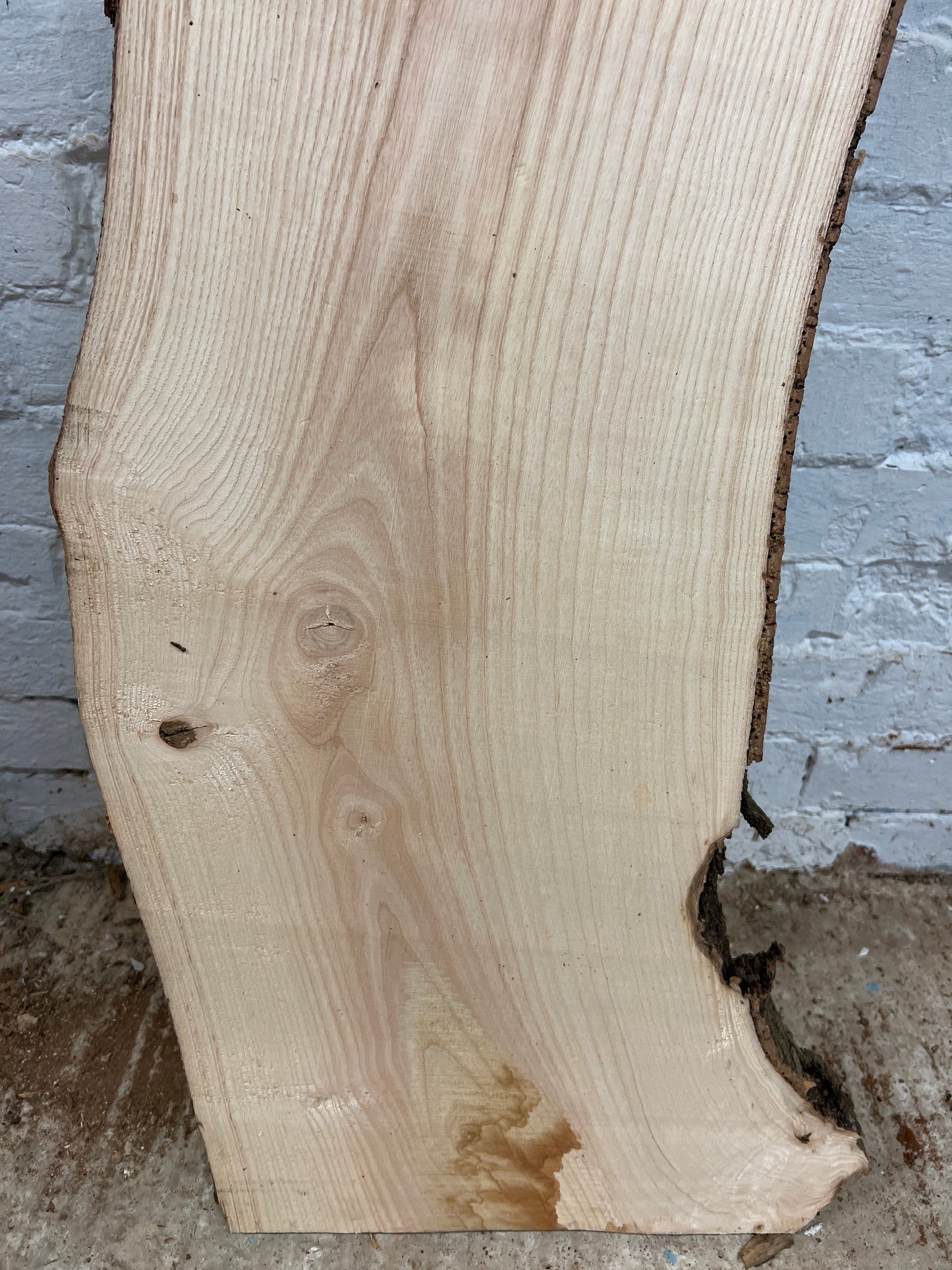 Ash No 61 - 1320x320-400x30mm Planed