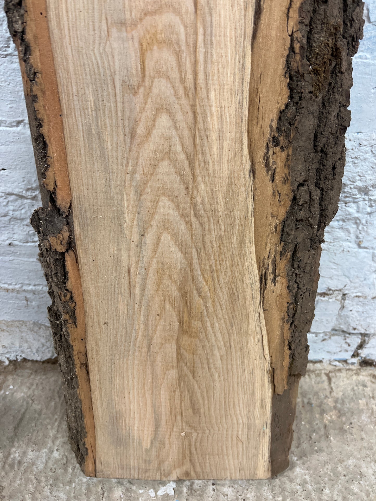 Ash No 67 - 1050x270-280x30mm Planed