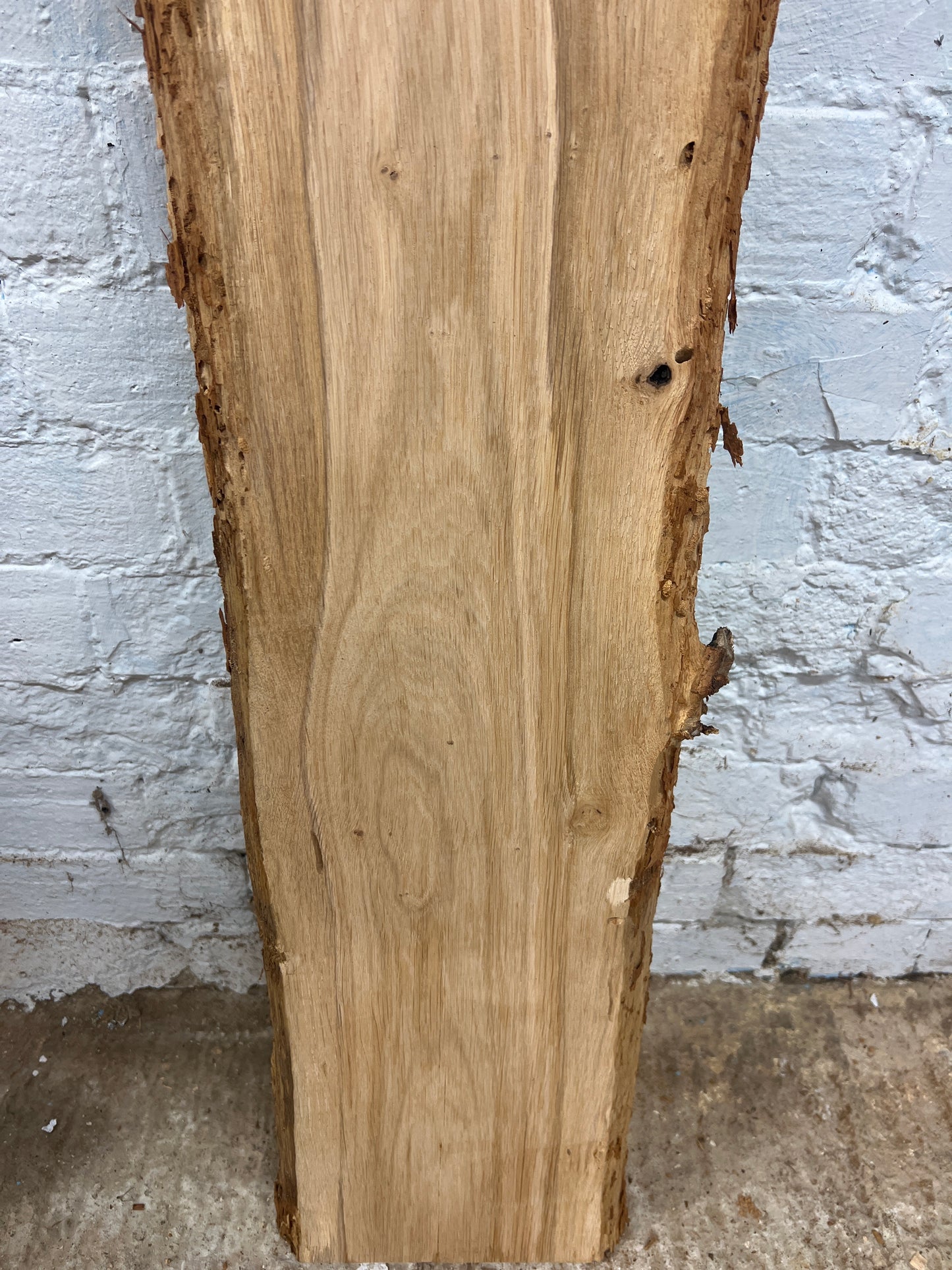 Oak No 190 - 1295x140-230x25mm Planed