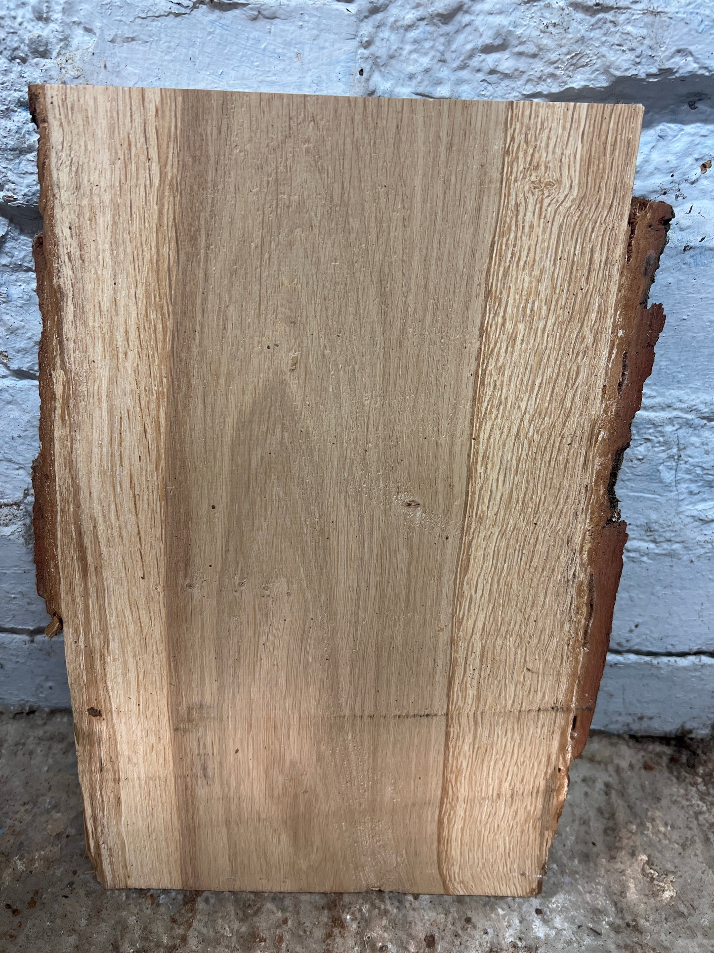 Oak No 191 - 375x200-230x26mm Planed