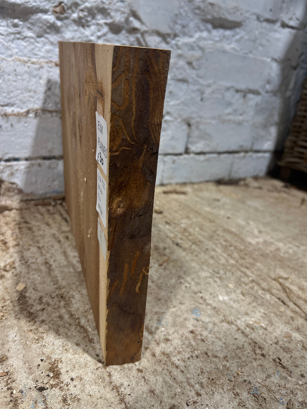 Elm No 211 - 260x400x30mm Planed
