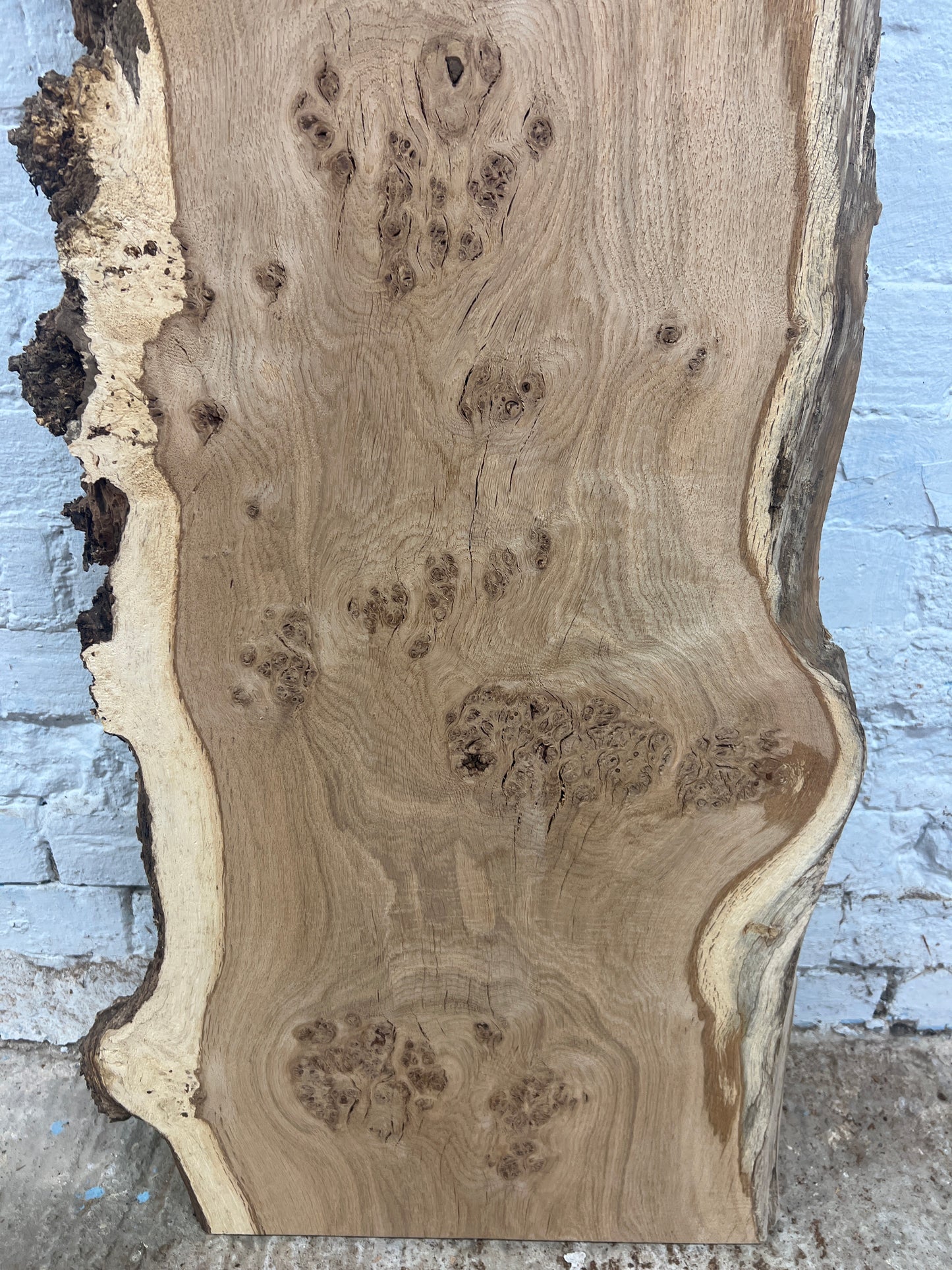 Aged Pippy Oak No 178 - 1620x200-500x30mm Planed