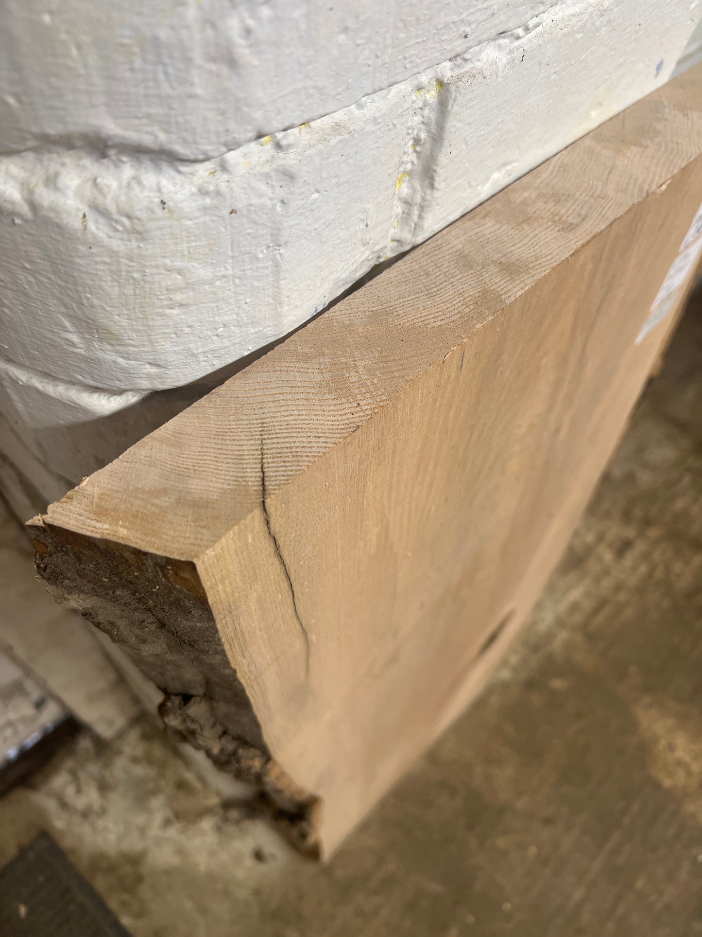 Ash No 253 - 1080x390-420x40mm Planed