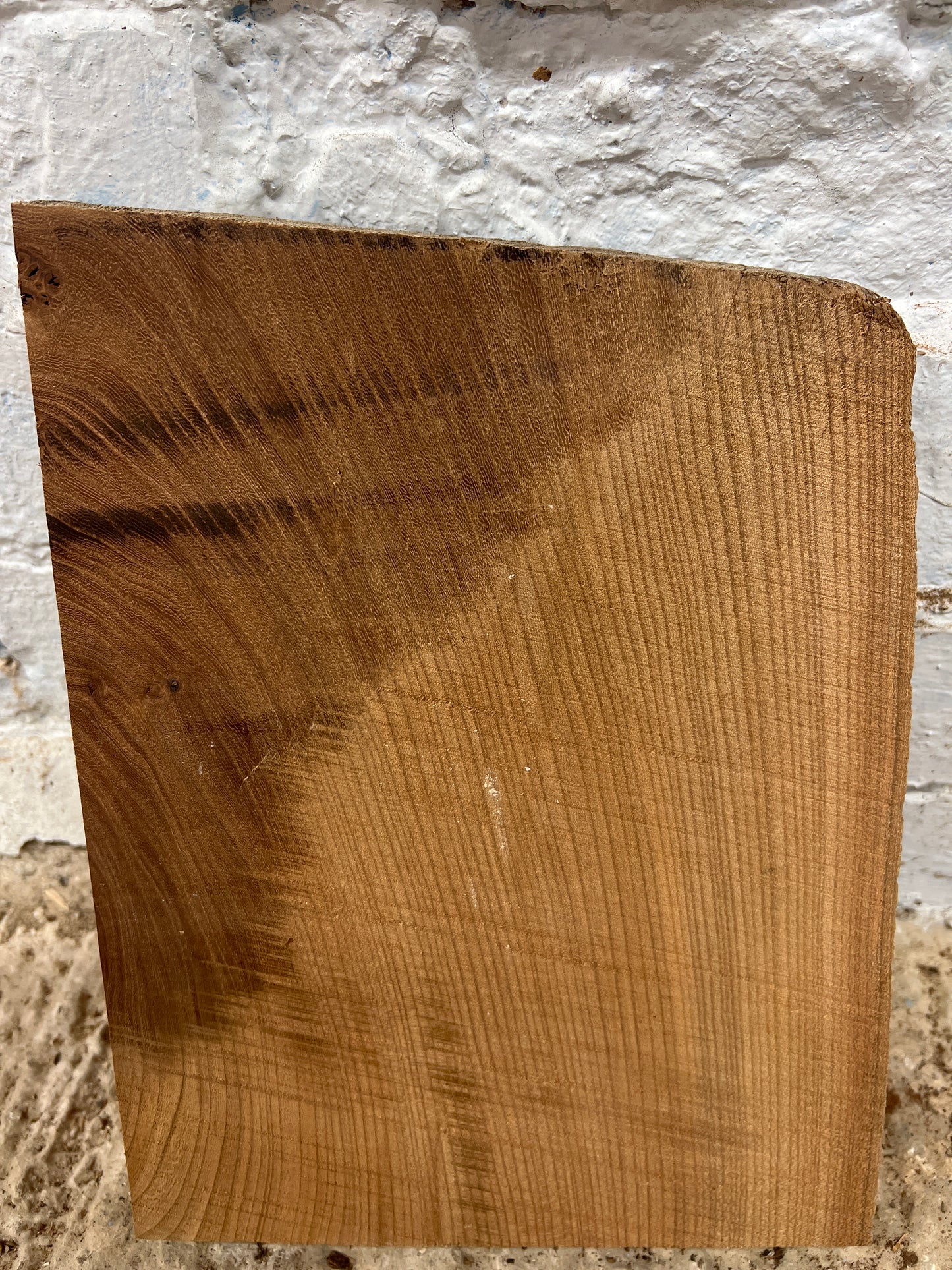 Elm No 120 - 290x210-230x38mm Planed