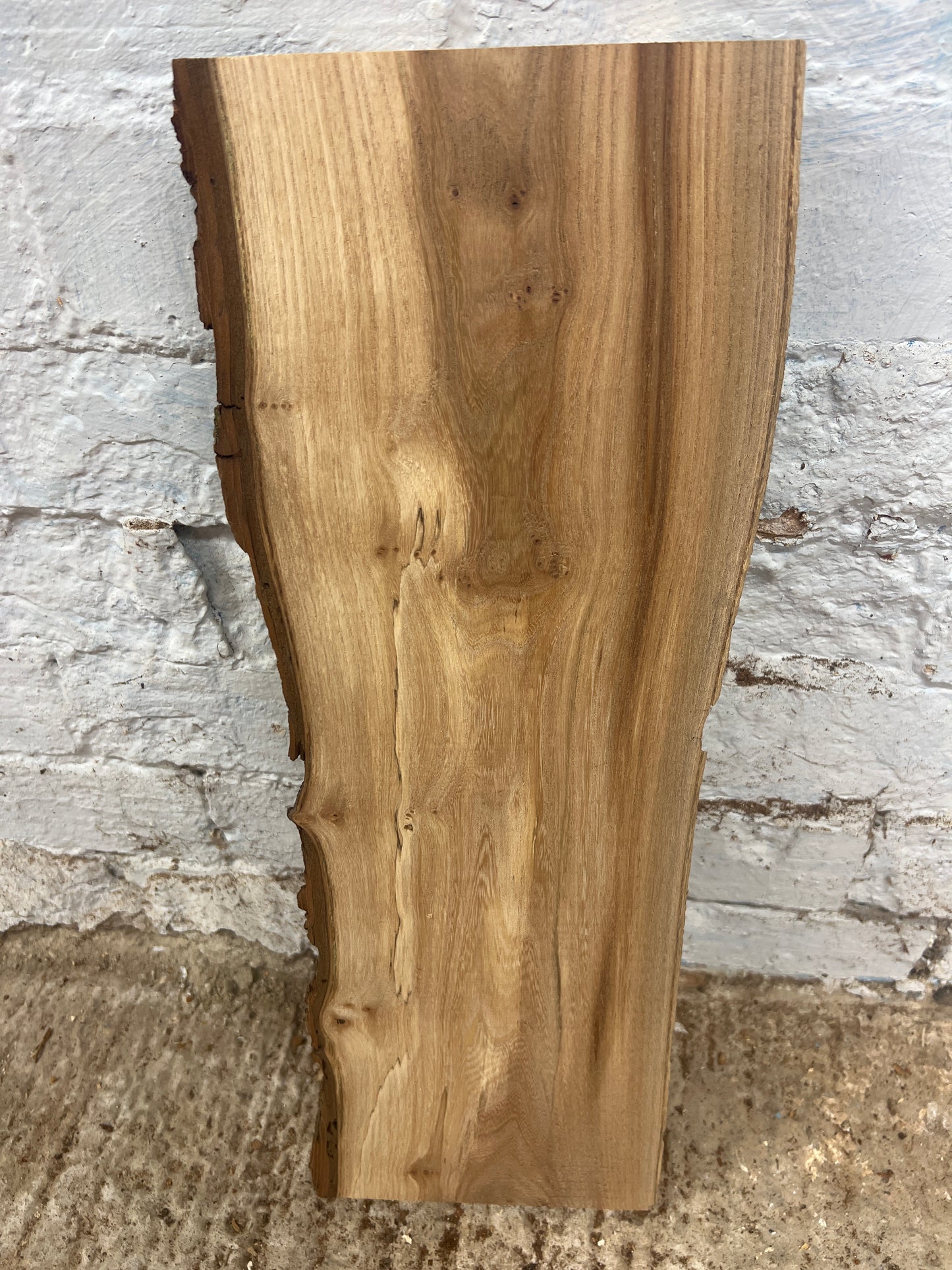 Elm No 169 - 510x150-170x27mm Planed