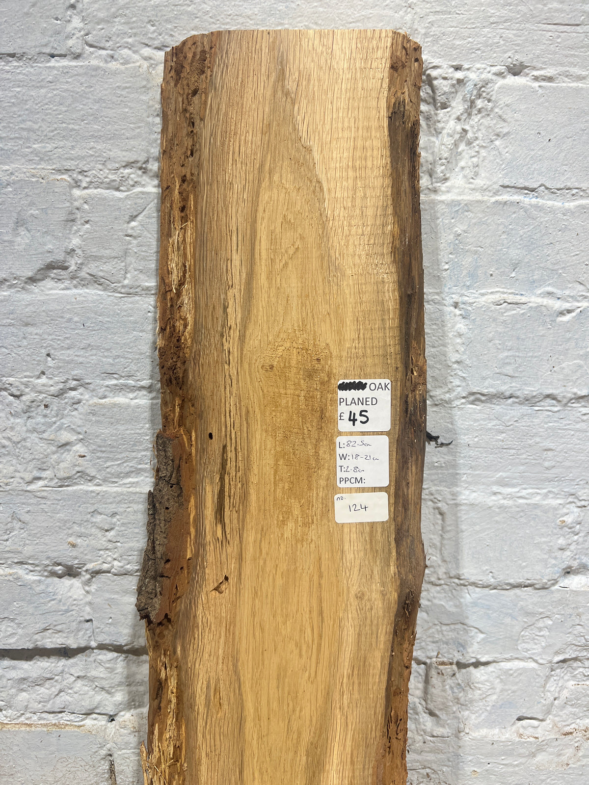 Oak No 124 - 825x180-210x28mm Planed