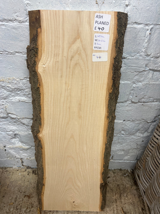 Ash No 44 - 687x240-270x30mm Planed
