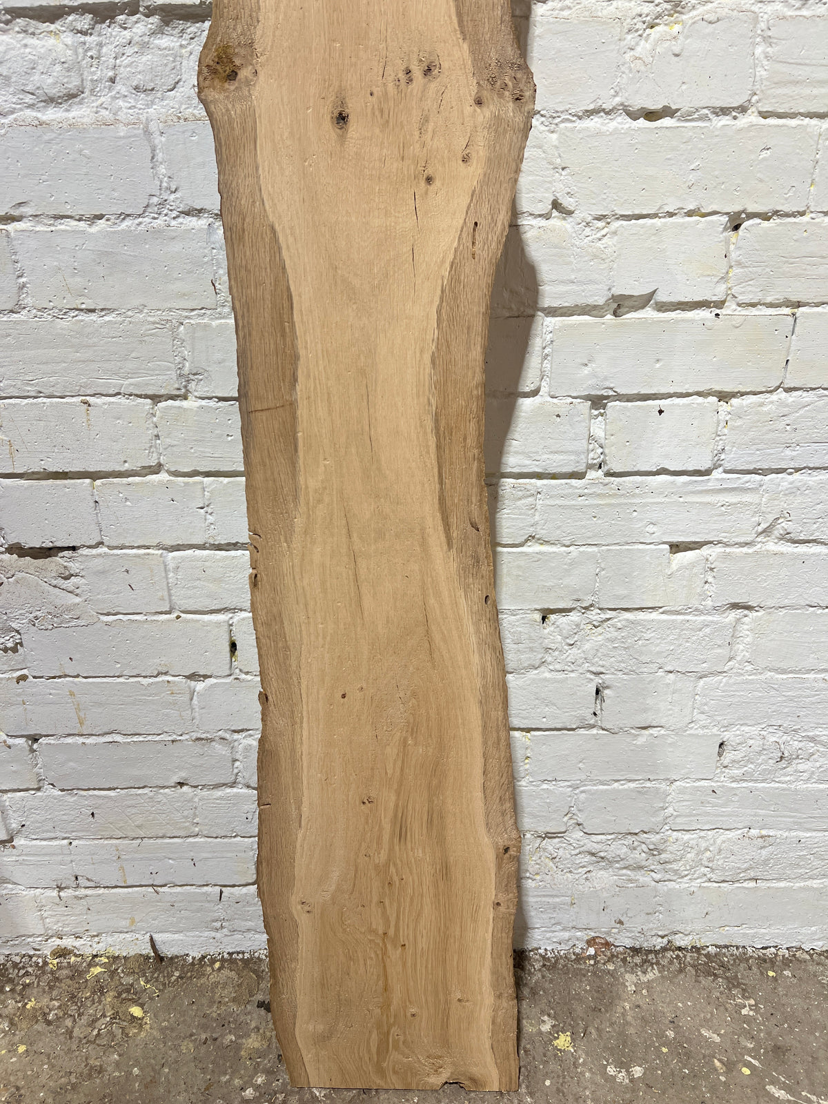 Oak No 127 - 1845x210-270x30mm Planed