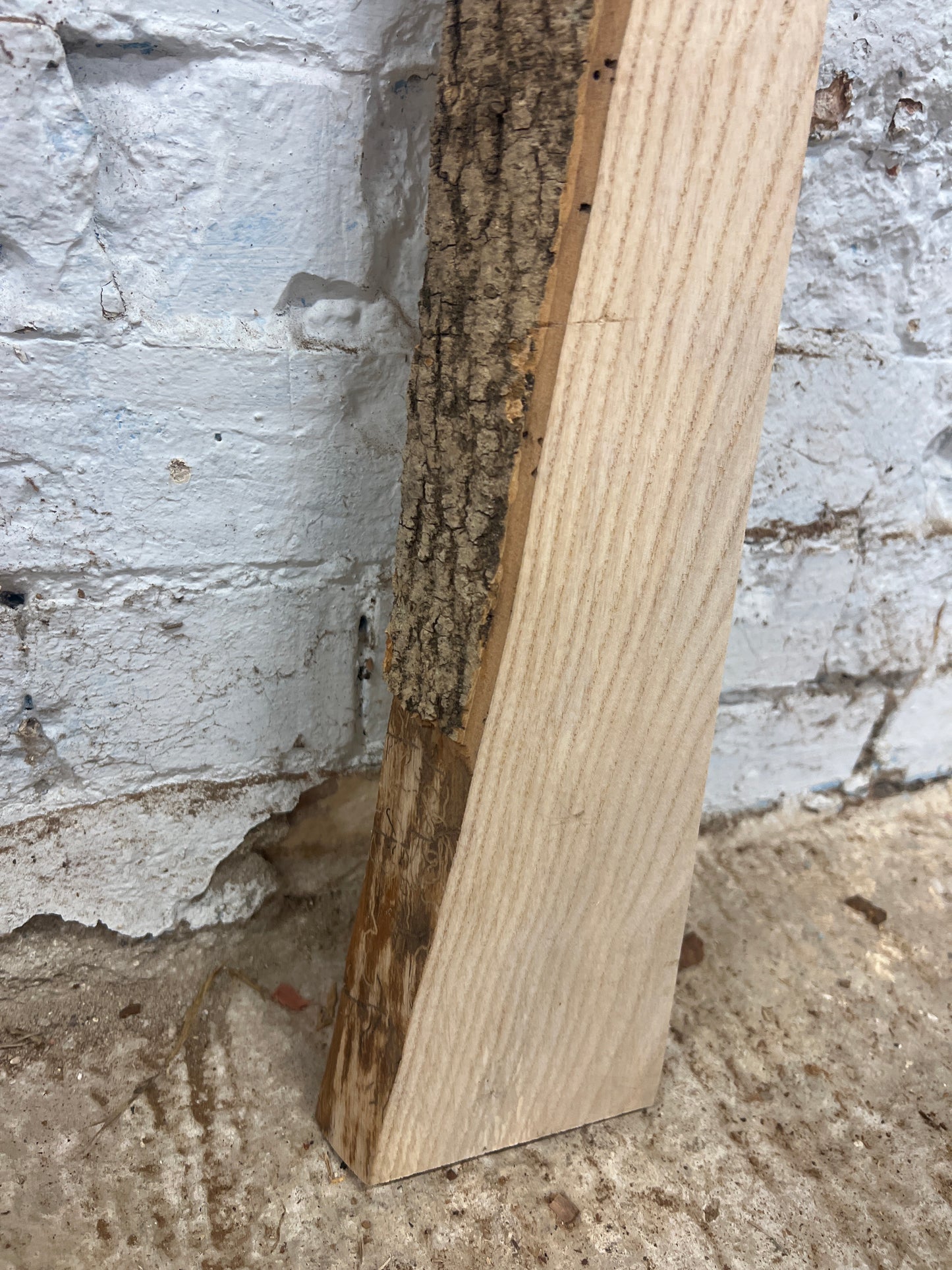Ash No 11 - 740x90-120x35mm Planed
