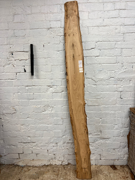 Oak No 21 - 1970x140-200x23mm Planed