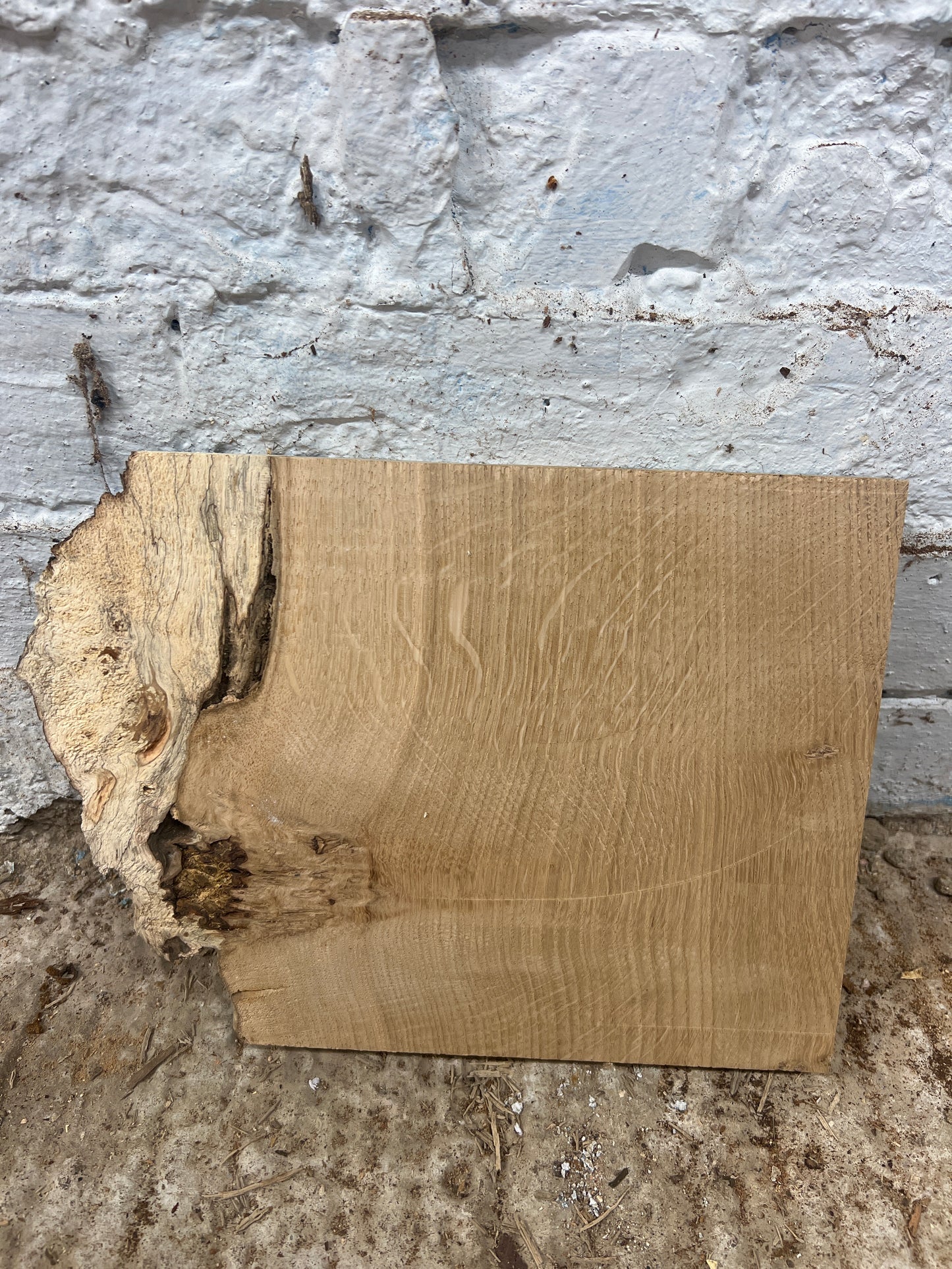 Oak No 42 - 215x210-290x32mm Planed