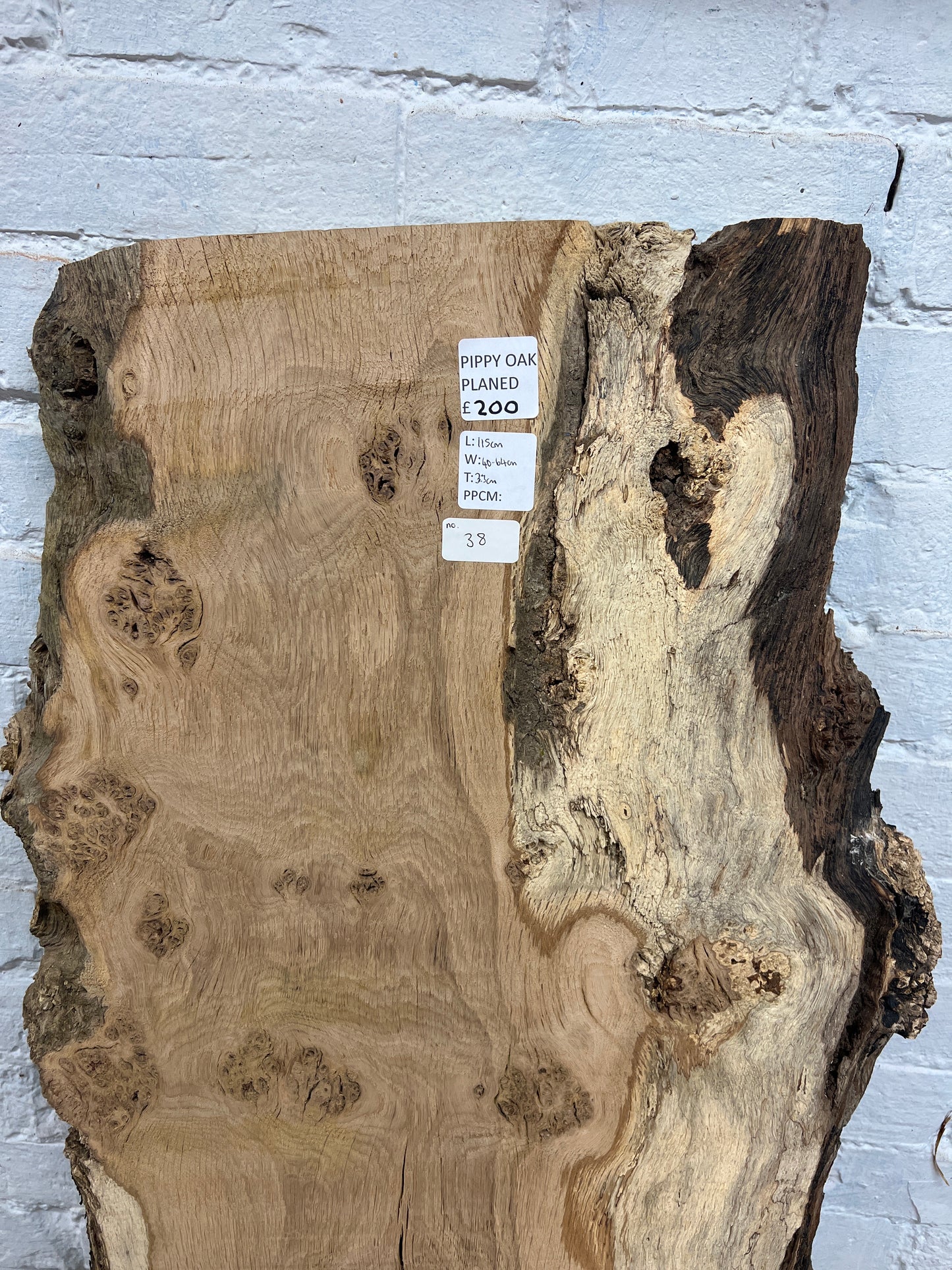 Aged Pippy Oak No 38 - 1150x400-640x33mm Planed