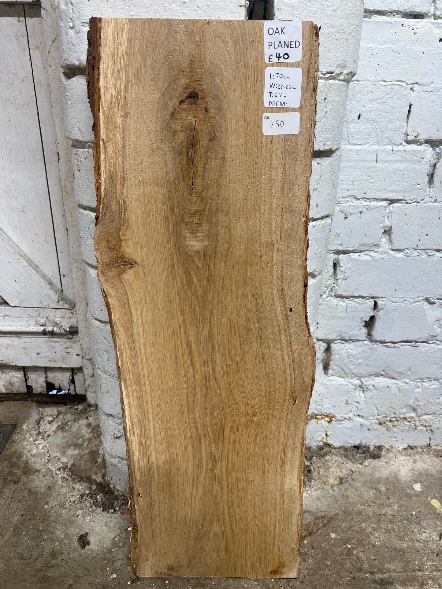Oak No 250 - 700x230-250x27mm Planed
