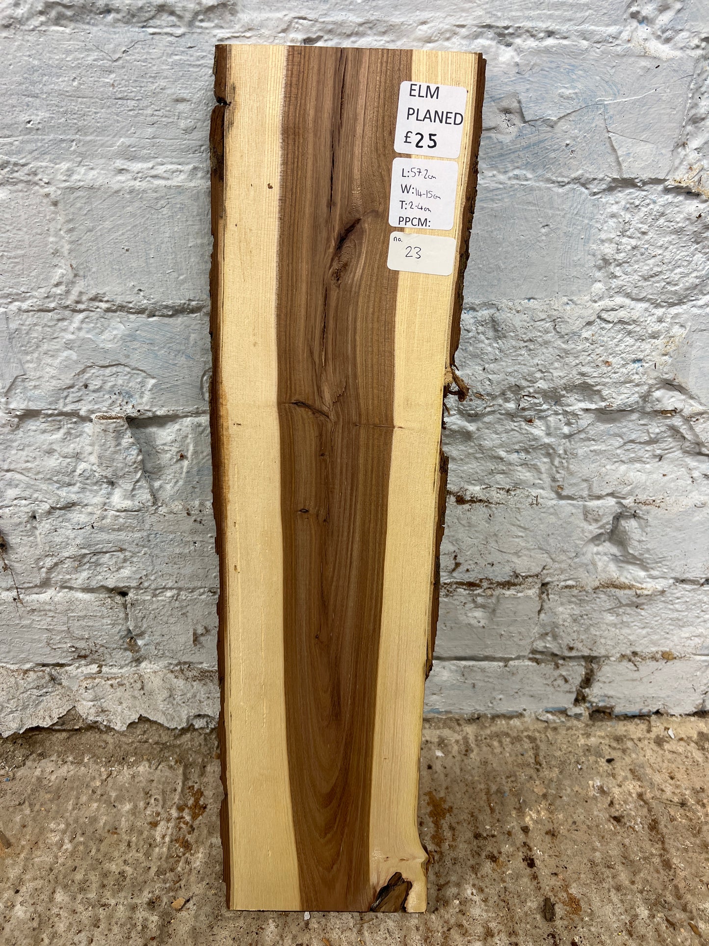 Elm No 23 - 572x140-150x24mm Planed