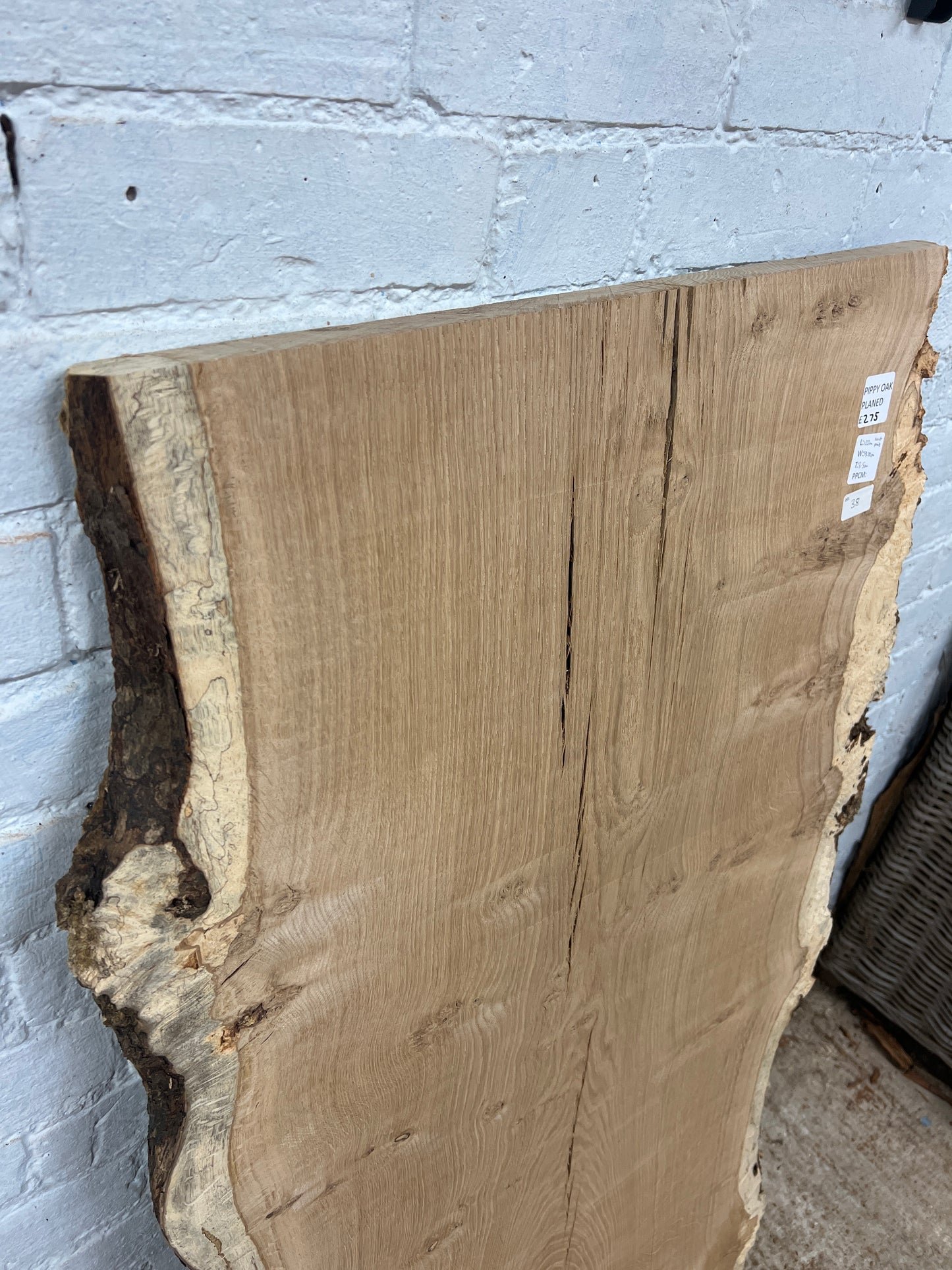 Aged Pippy Oak No 38 - 1220x590-700x35mm Planed