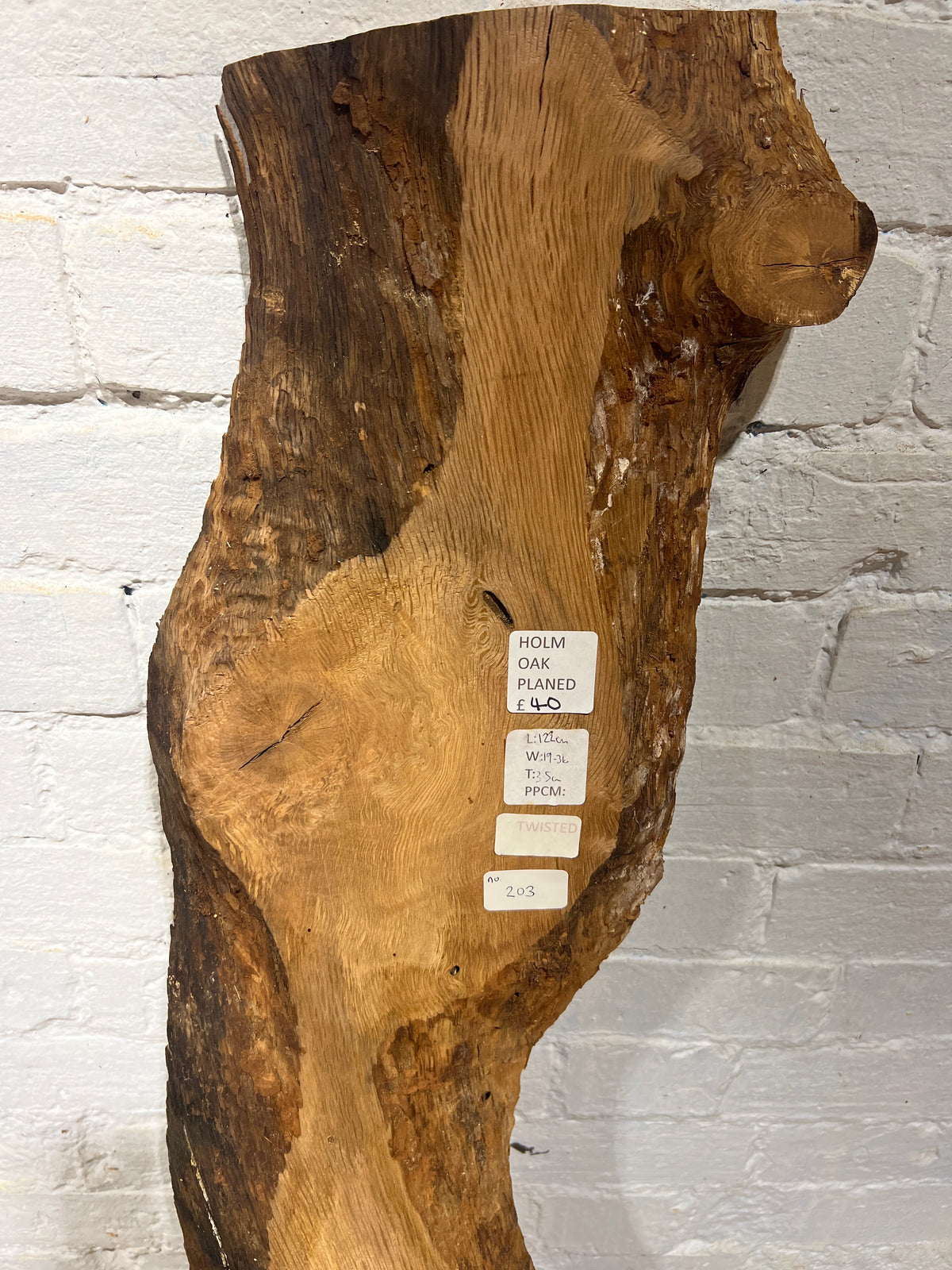 Oak No 203 - 1220x190-310x35mm Planed