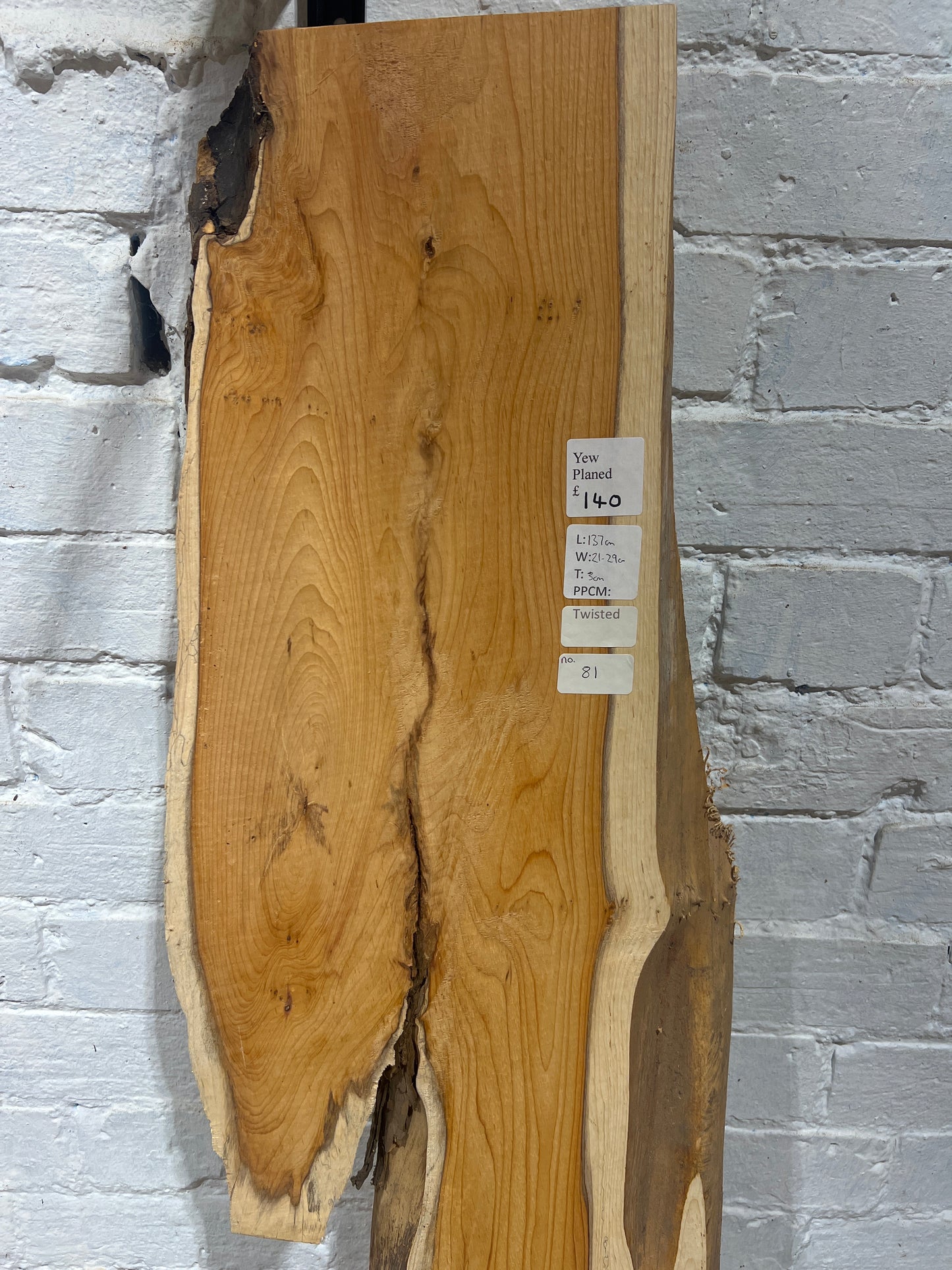 Yew No 81 - 1370x210-290x30mm Planed