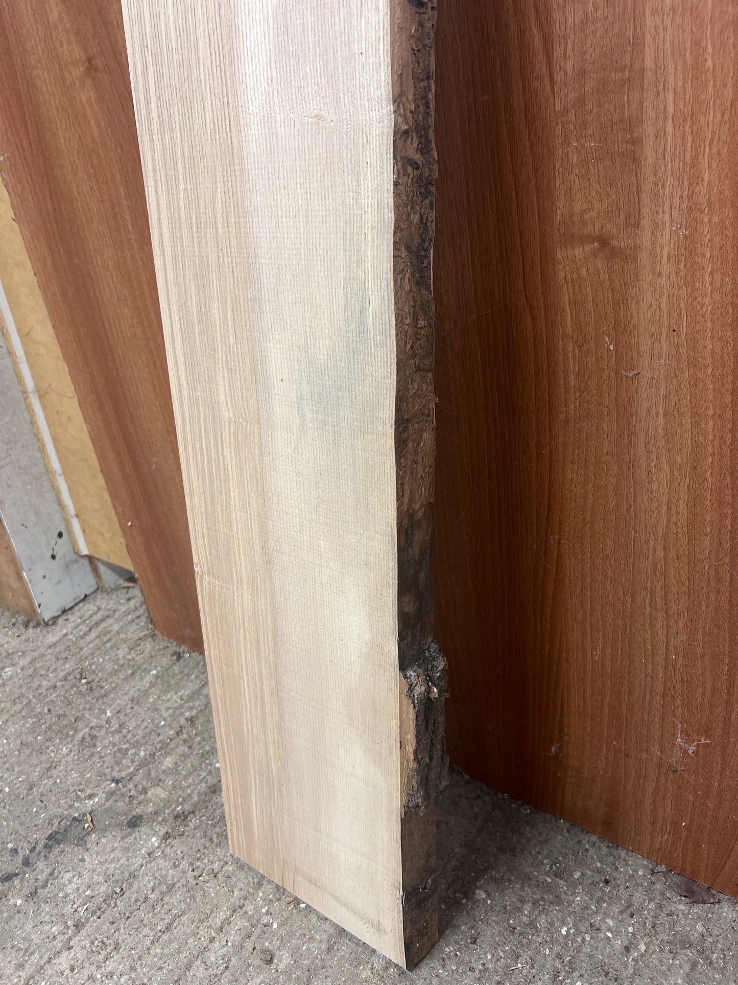 Ash No 53 - 1125x220-230x39mm Planed