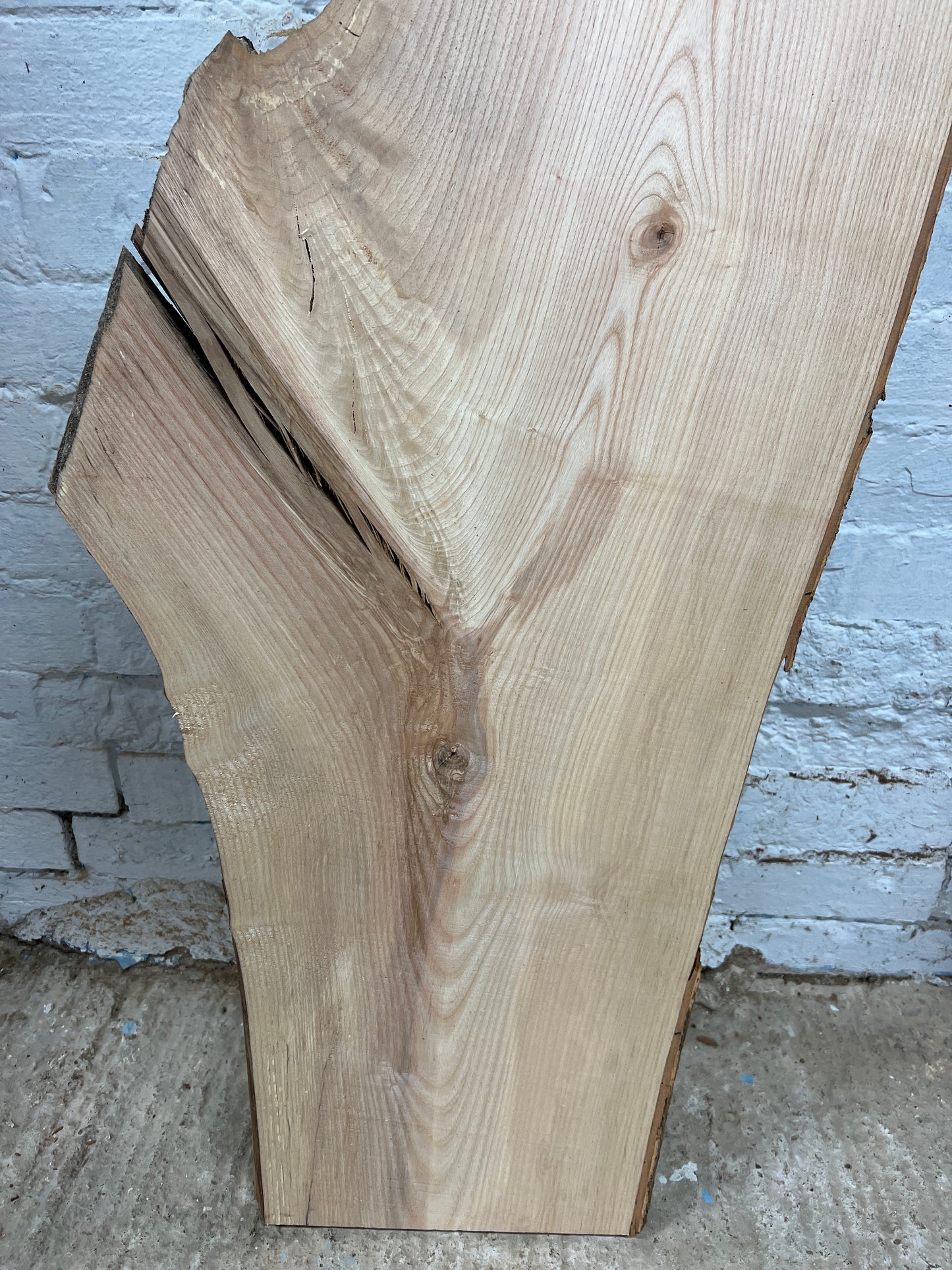 Ash No 61 - 1405x270-450x35mm Planed