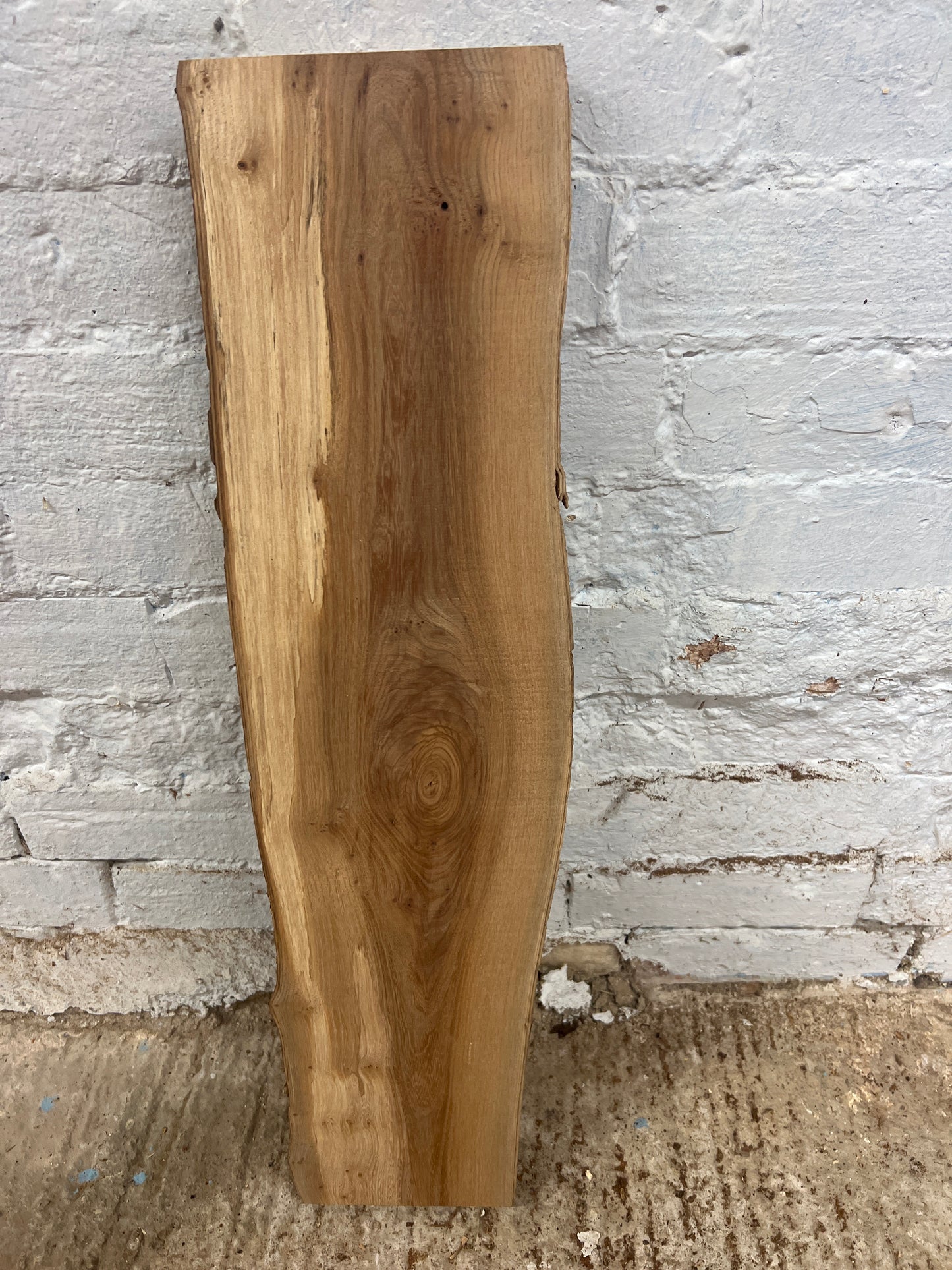 Elm No 33 - 710x150-185x27mm  Planed