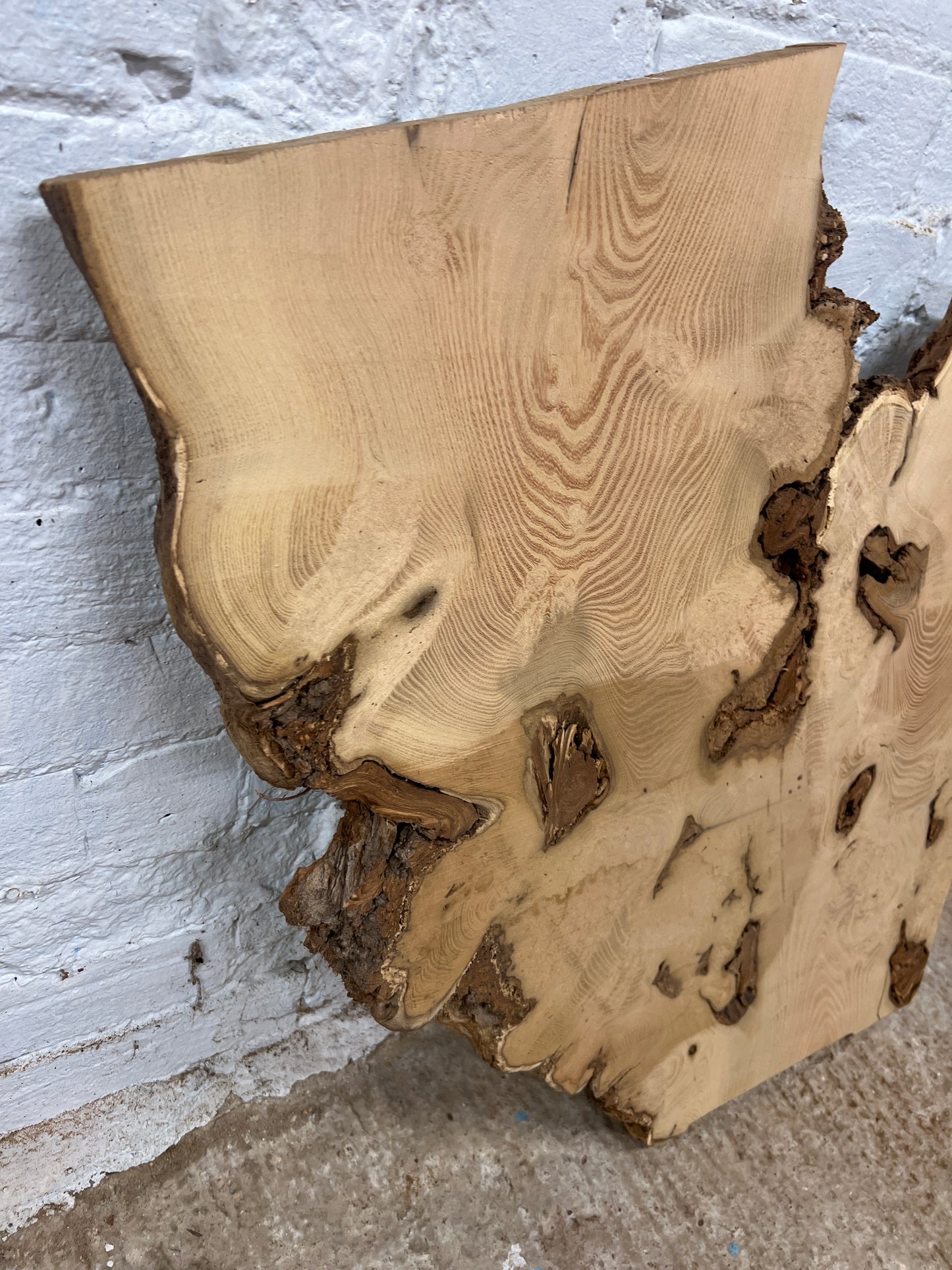 Chestnut No 163 - 815x215-730x30mm Planed